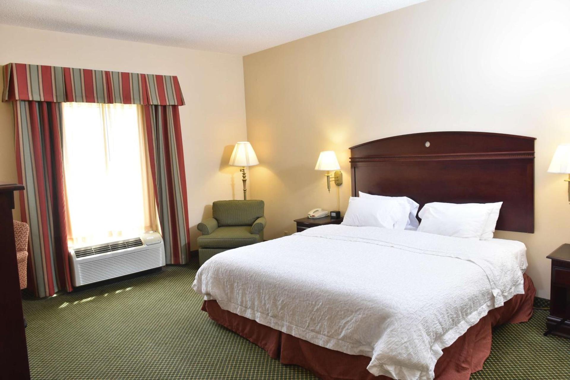 Hampton Inn Stony Creek photo 25