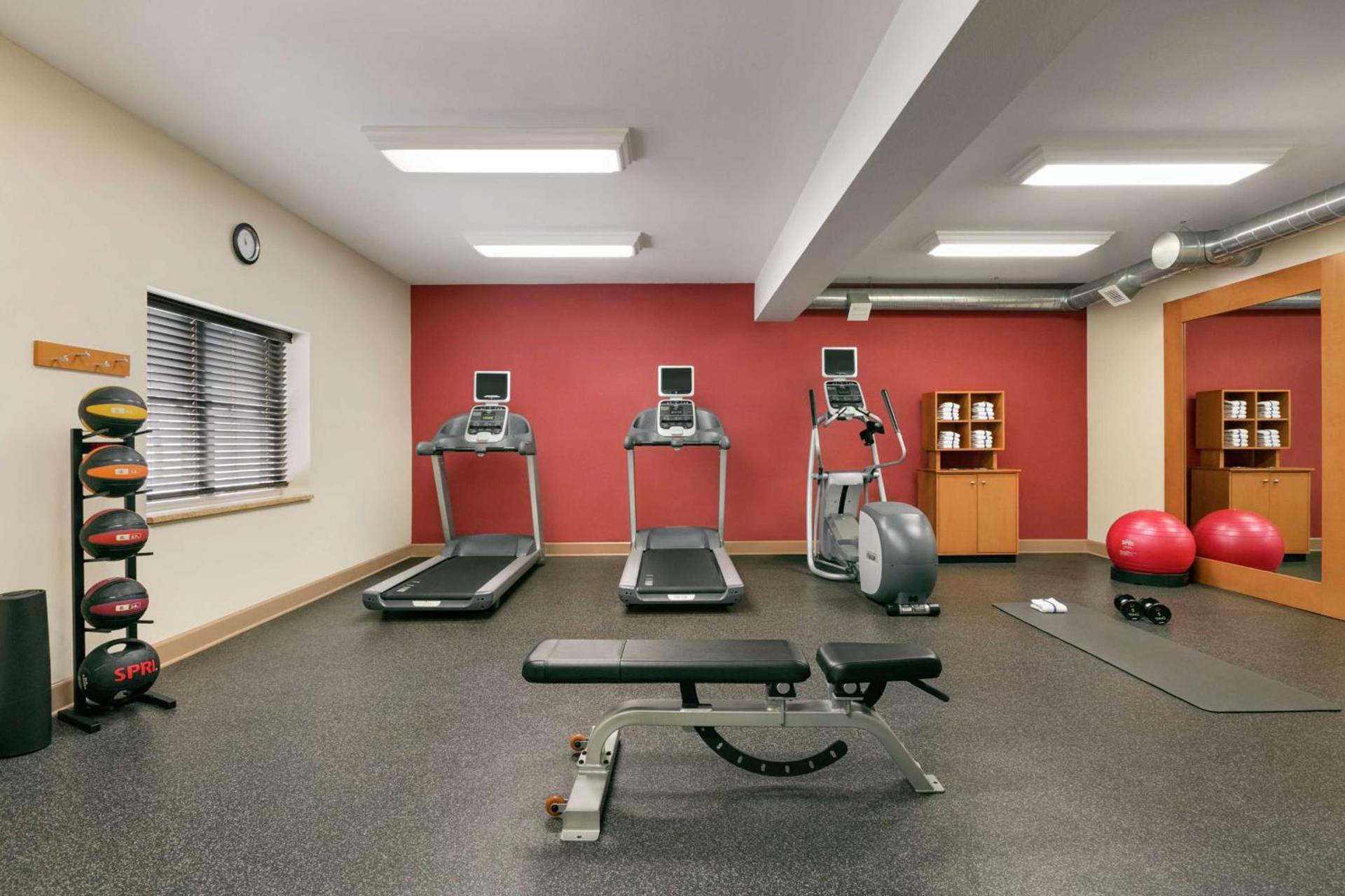 Homewood Suites Syracuse-Liverpool photo 8