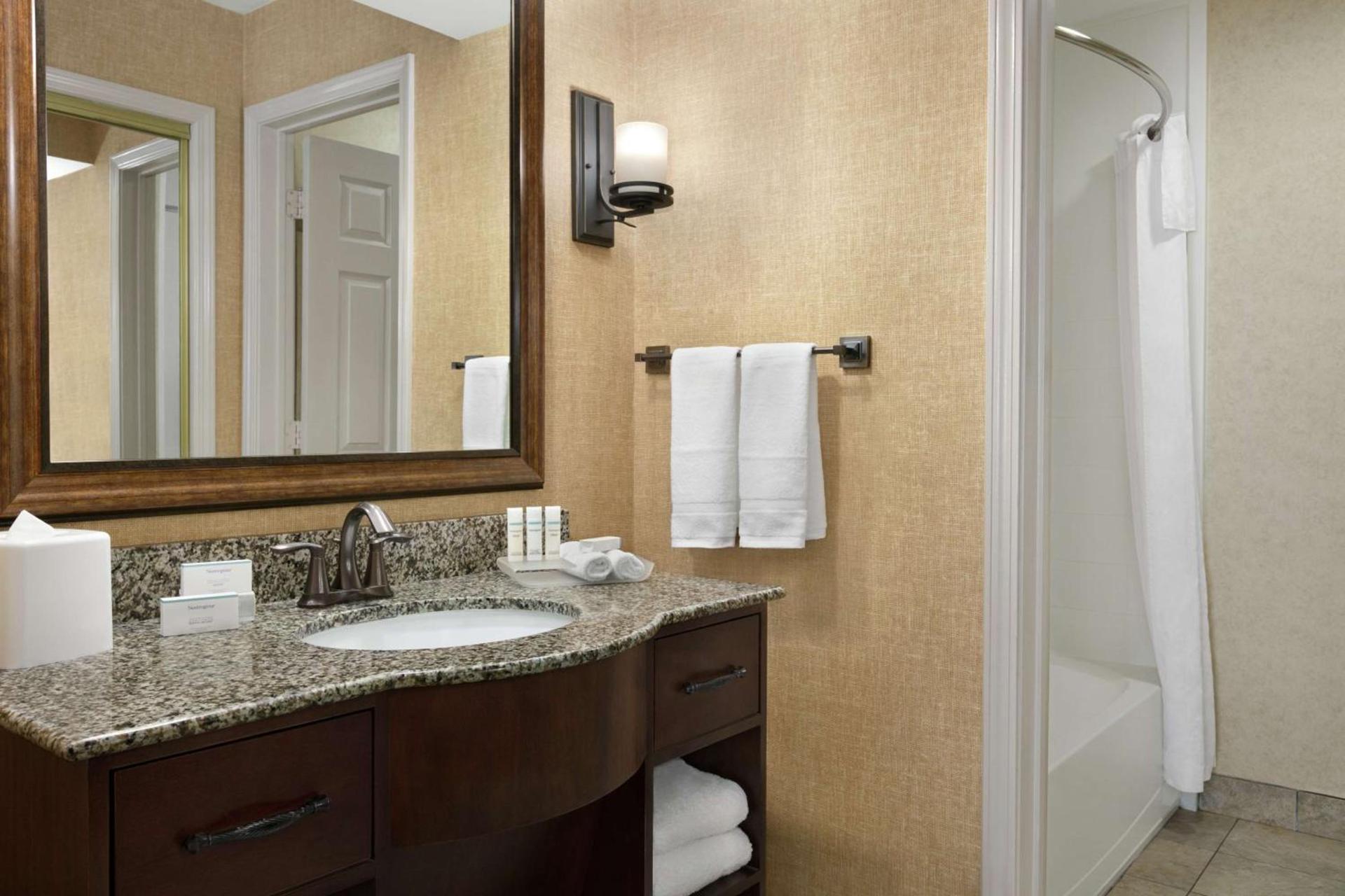 Homewood Suites Syracuse-Liverpool photo 10