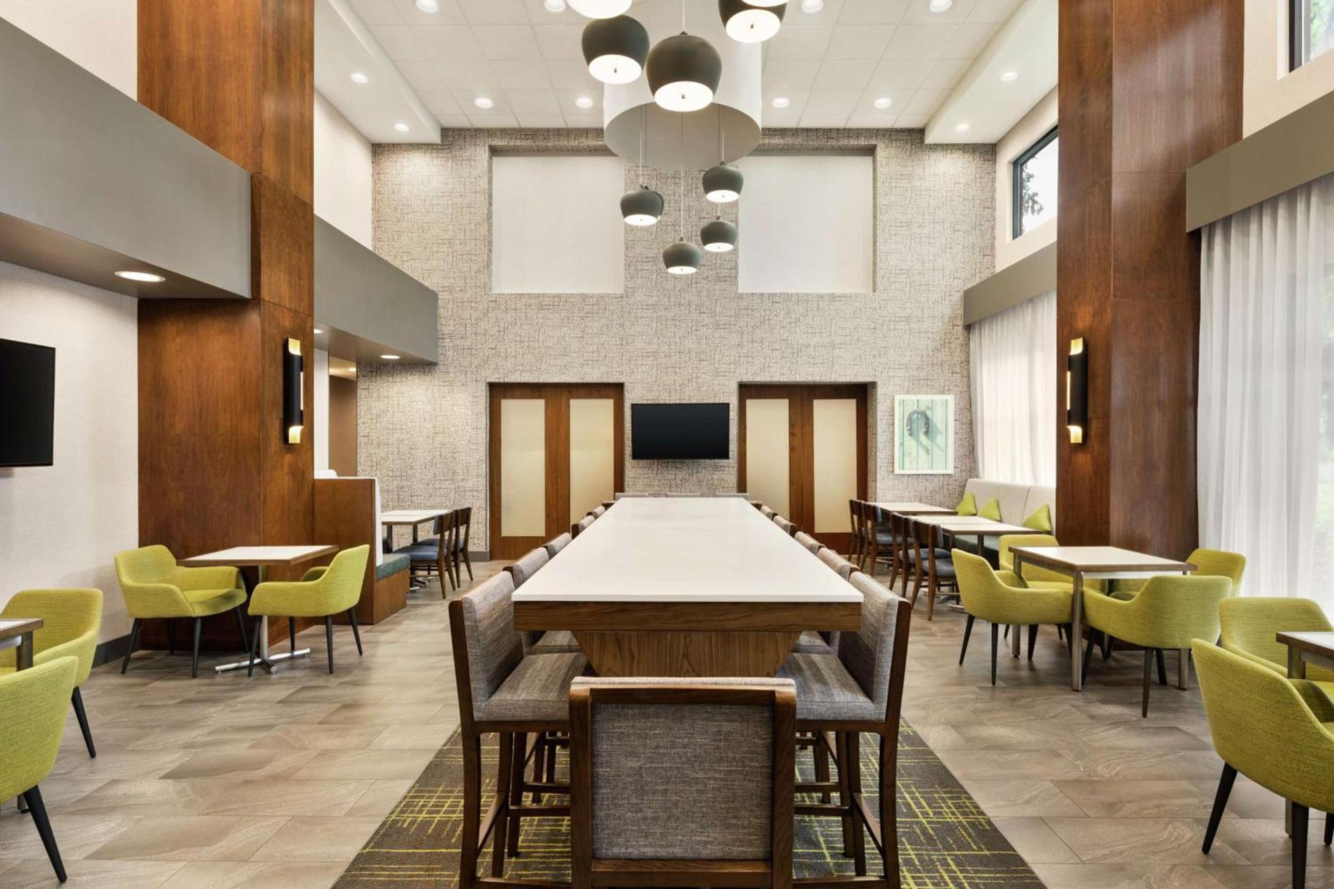 Hampton Inn & Suites Tacoma/Puyallup photo 5