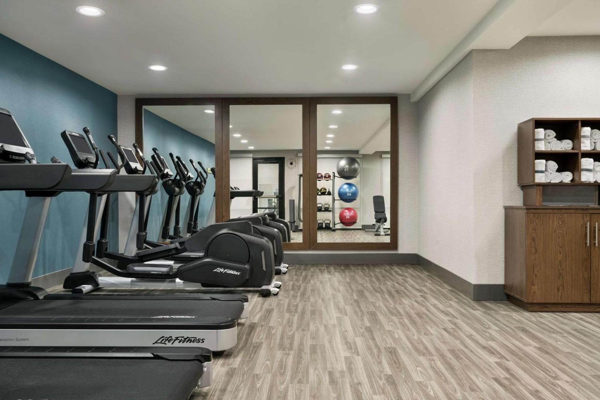 Hampton Inn & Suites Tacoma/Puyallup photo 12