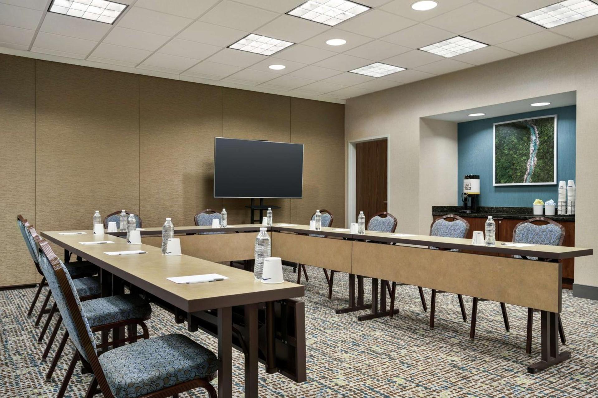 Hampton Inn & Suites Tacoma/Puyallup photo 31
