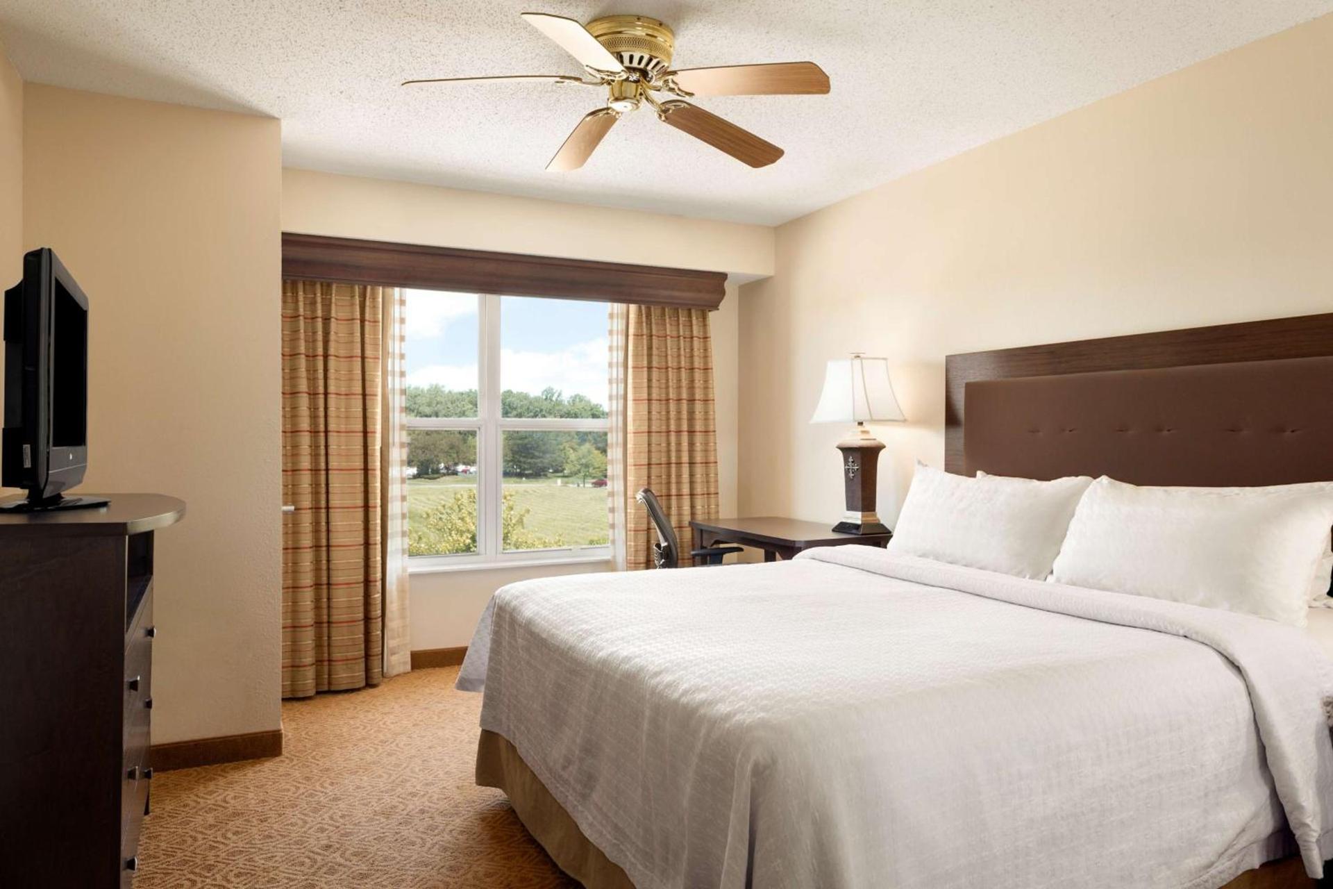 Homewood Suites by Hilton Toledo-Maumee photo 15