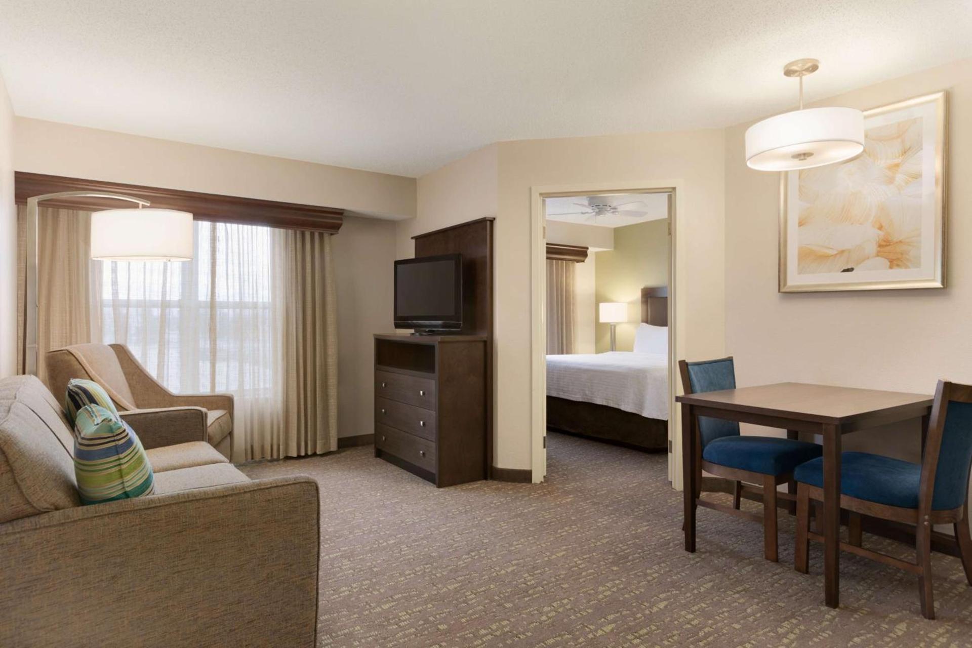 Homewood Suites by Hilton Toledo-Maumee photo 21