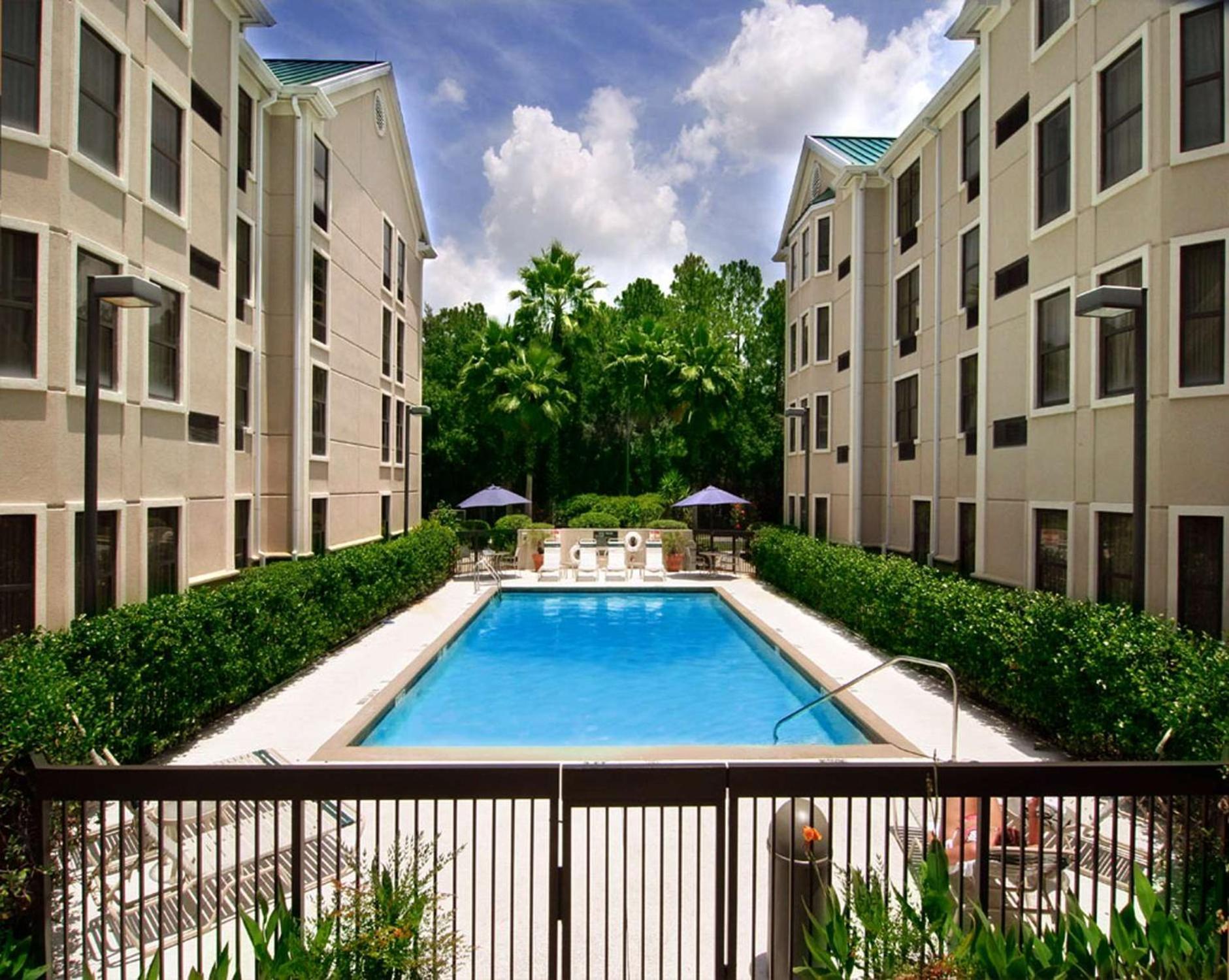 Hampton Inn & Suites Tampa-North photo 13