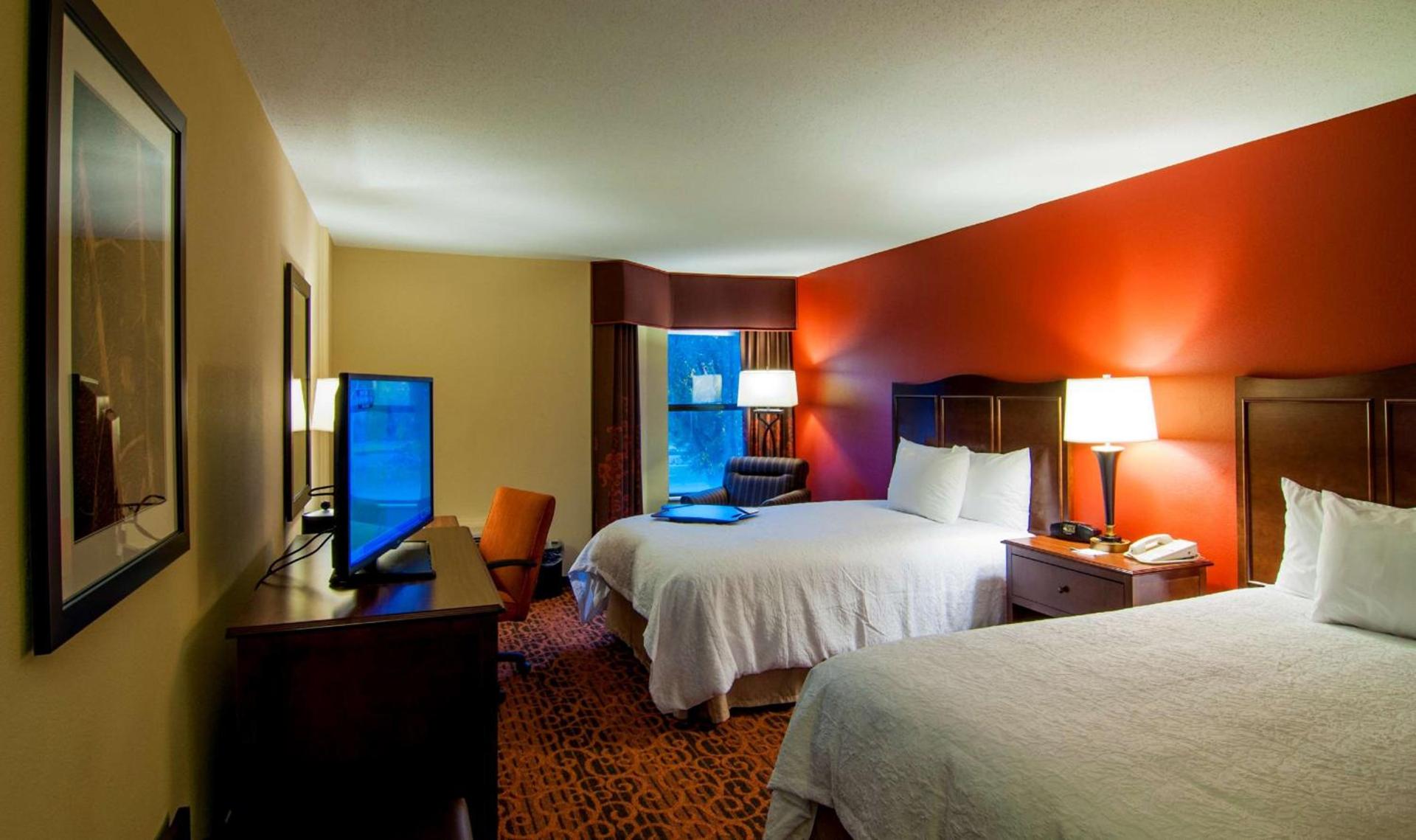 Hampton Inn & Suites Tampa-North photo 24