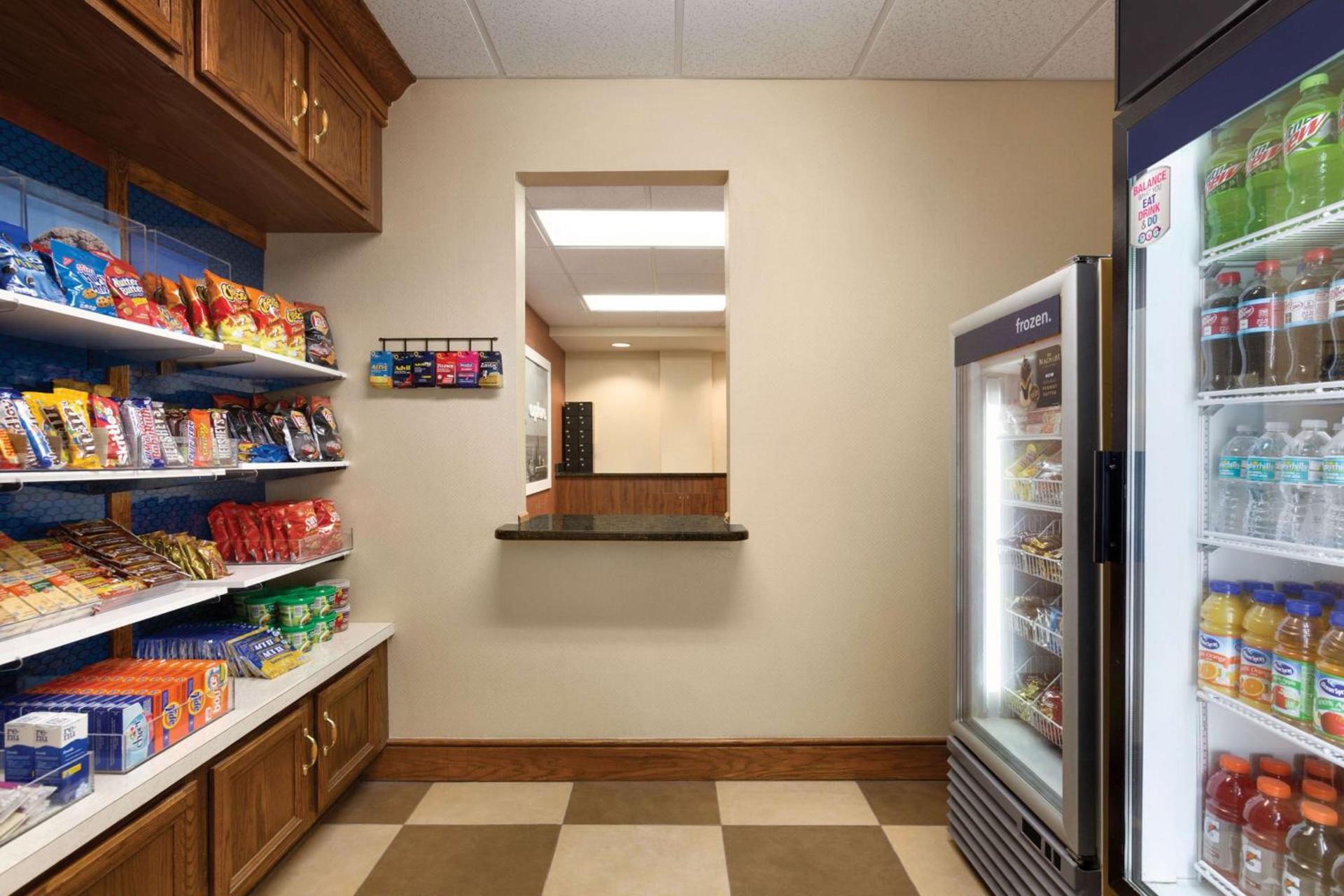Hampton Inn & Suites Tarpon Springs photo 11