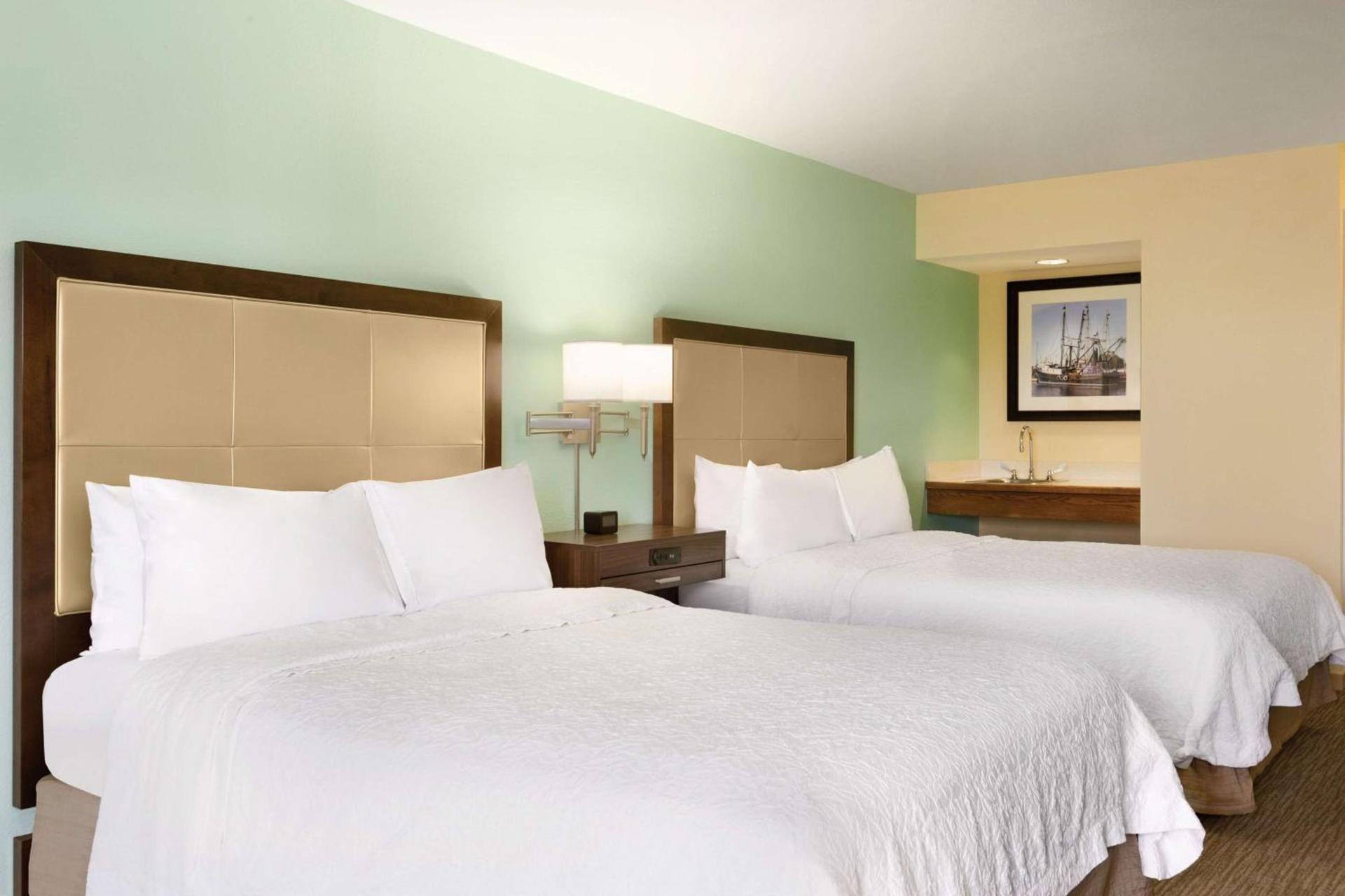 Hampton Inn & Suites Tarpon Springs photo 23