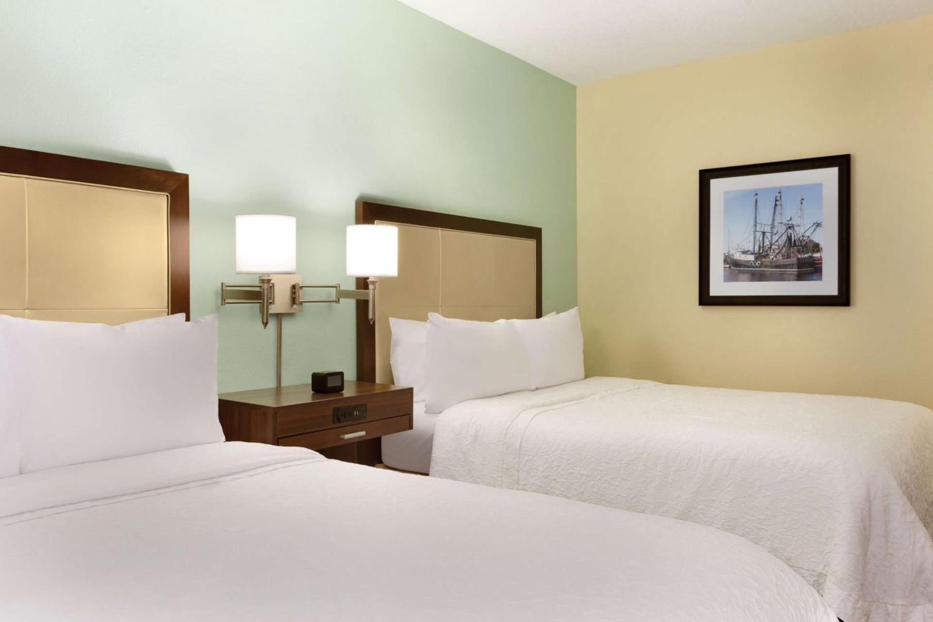 Hampton Inn & Suites Tarpon Springs photo 37