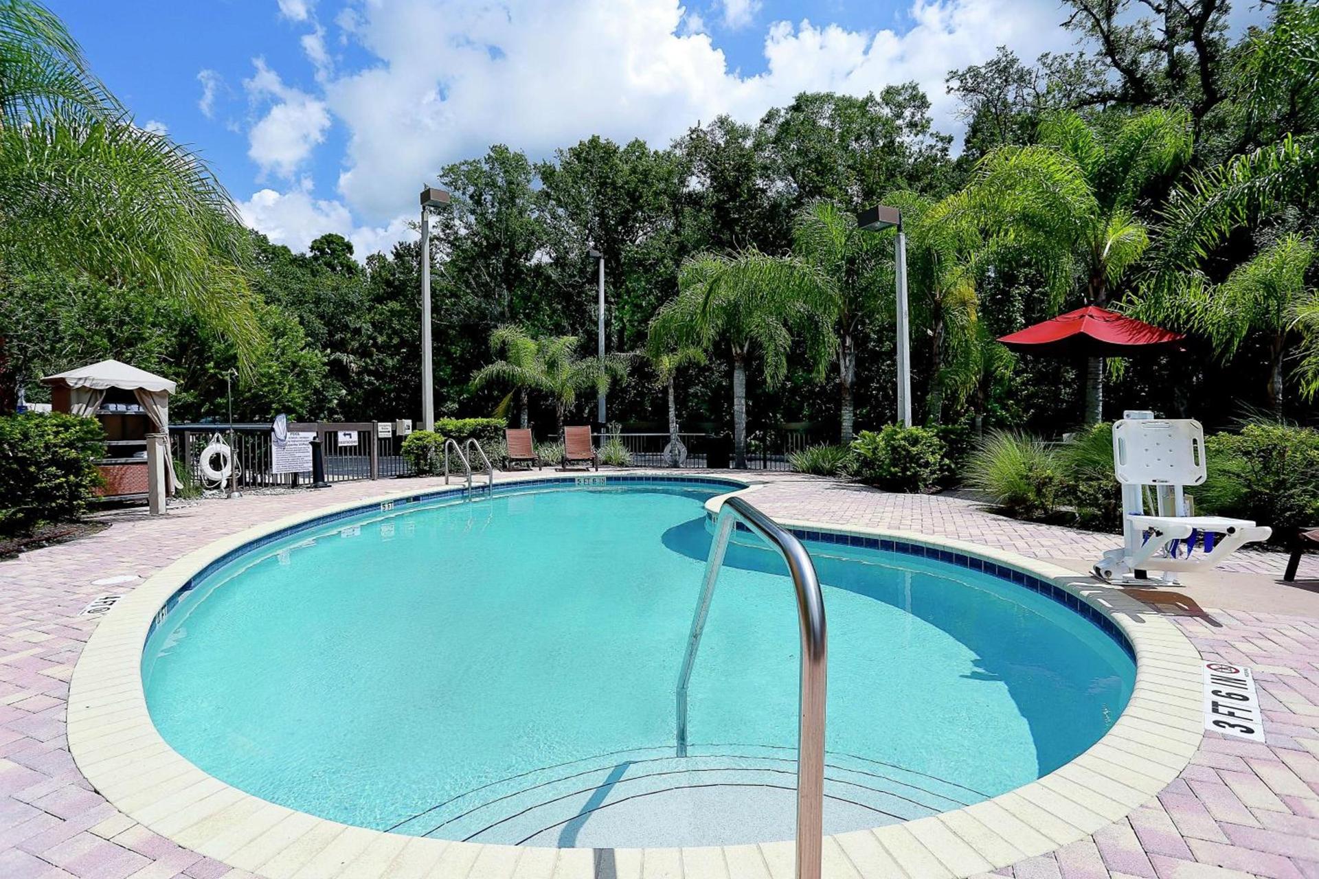 Hampton Inn & Suites Tampa-Wesley Chapel photo 2
