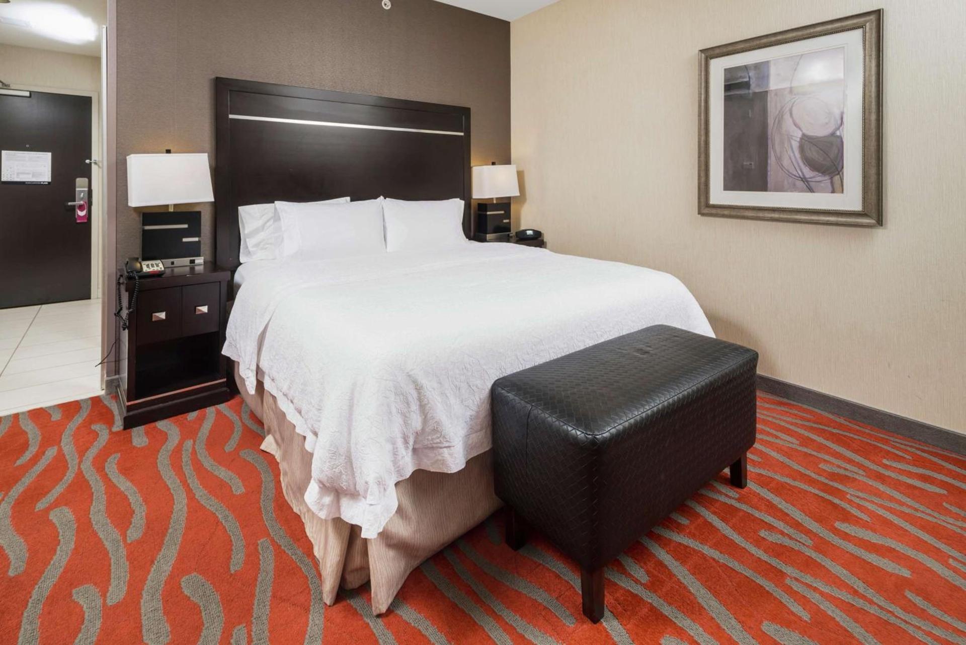 Hampton Inn and Suites Tulsa/Catoosa photo 36