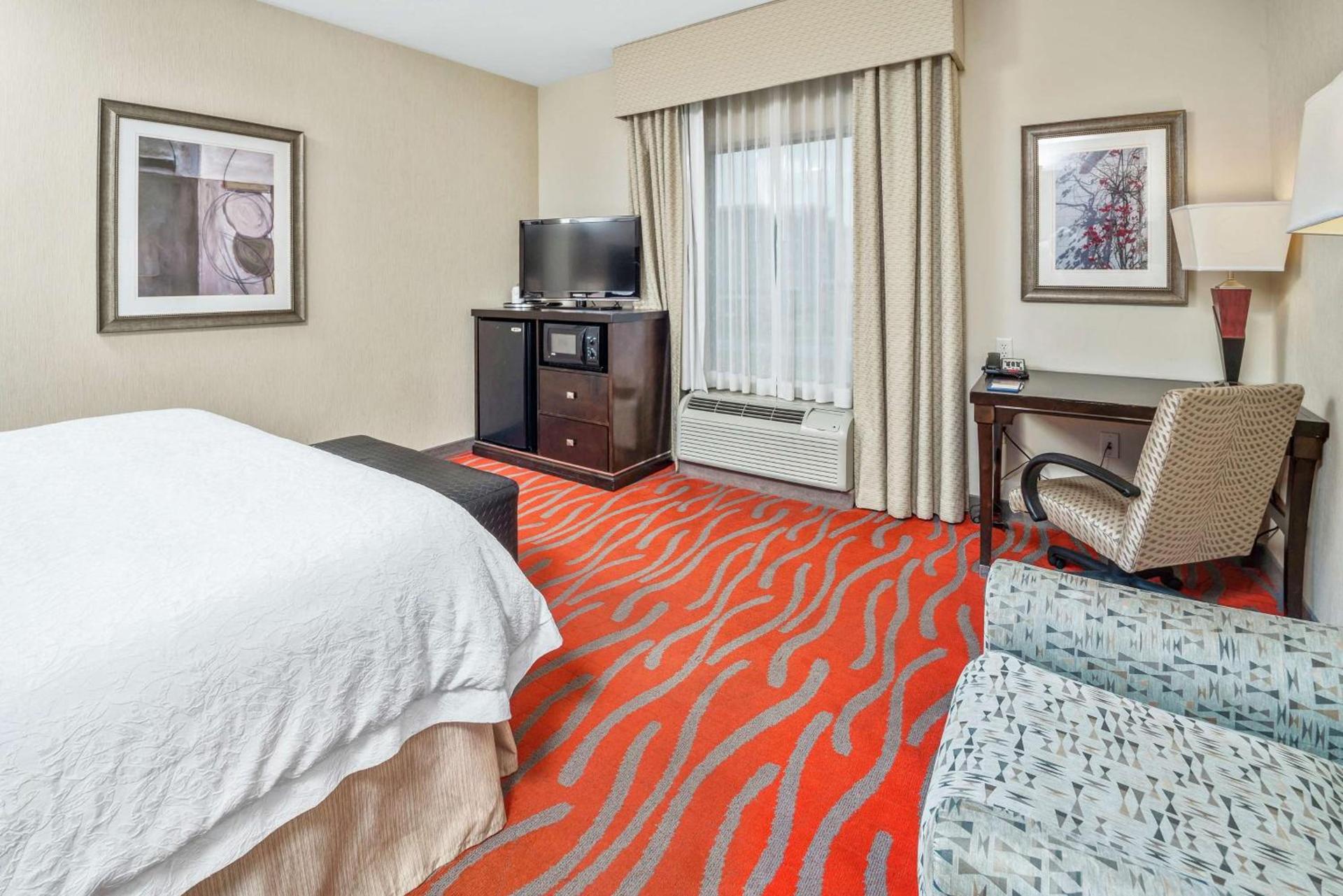 Hampton Inn and Suites Tulsa/Catoosa photo 47