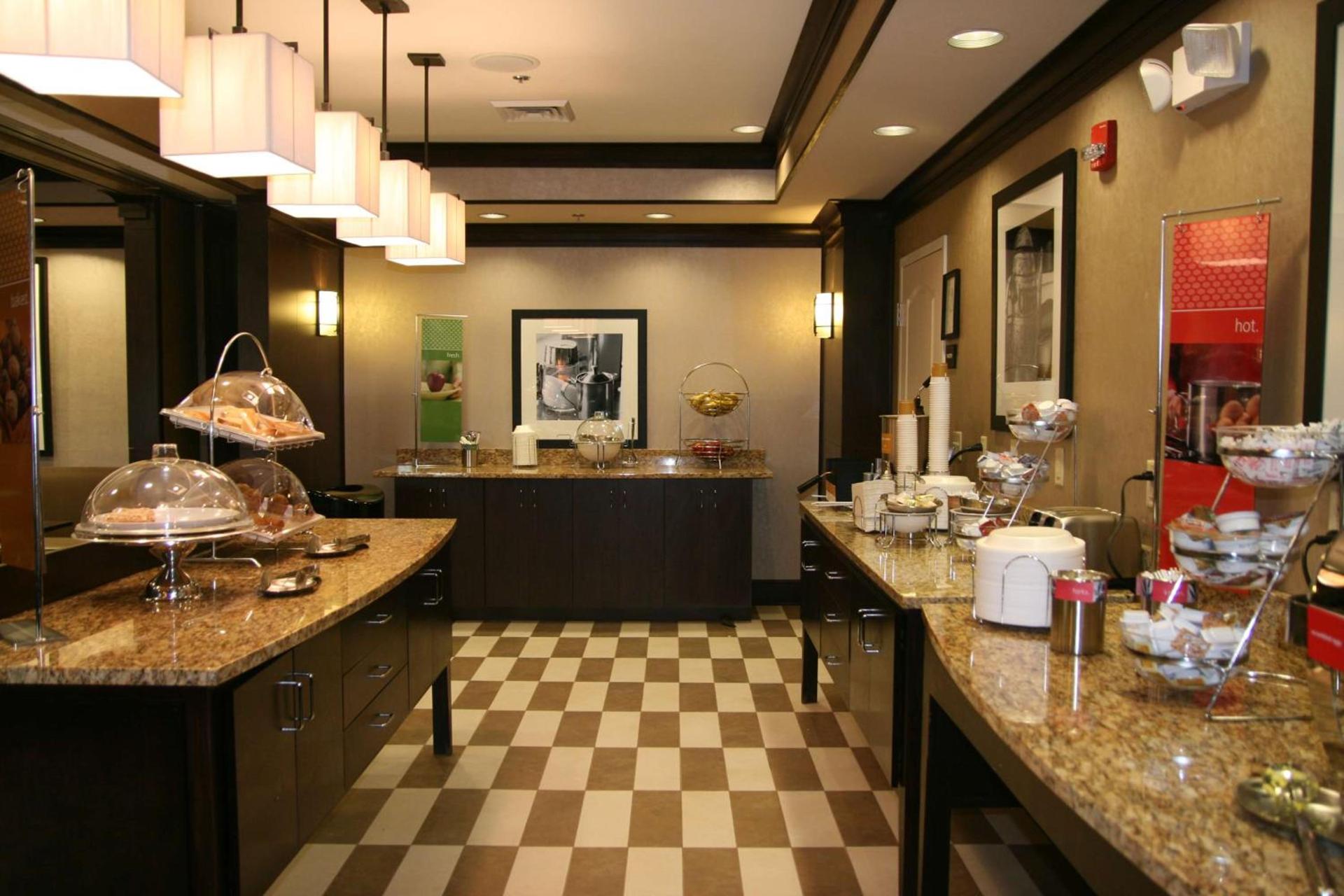 Hampton Inn New Albany photo 16