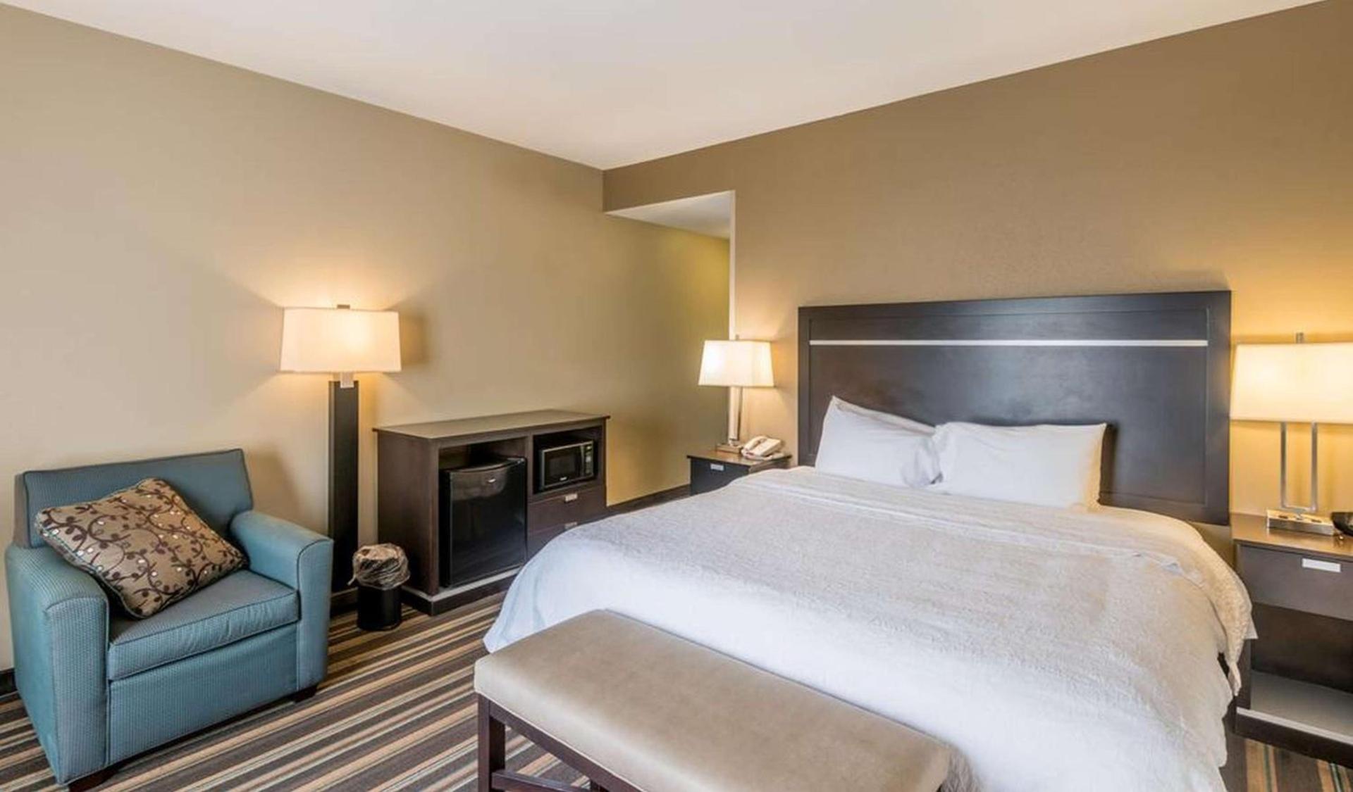 Hampton Inn New Albany photo 34