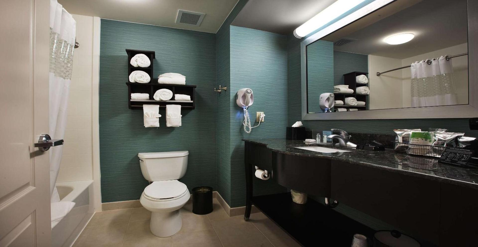 Hampton Inn New Albany photo 44