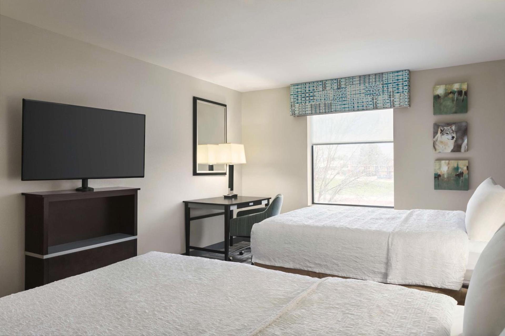 Hampton Inn New Albany photo 57