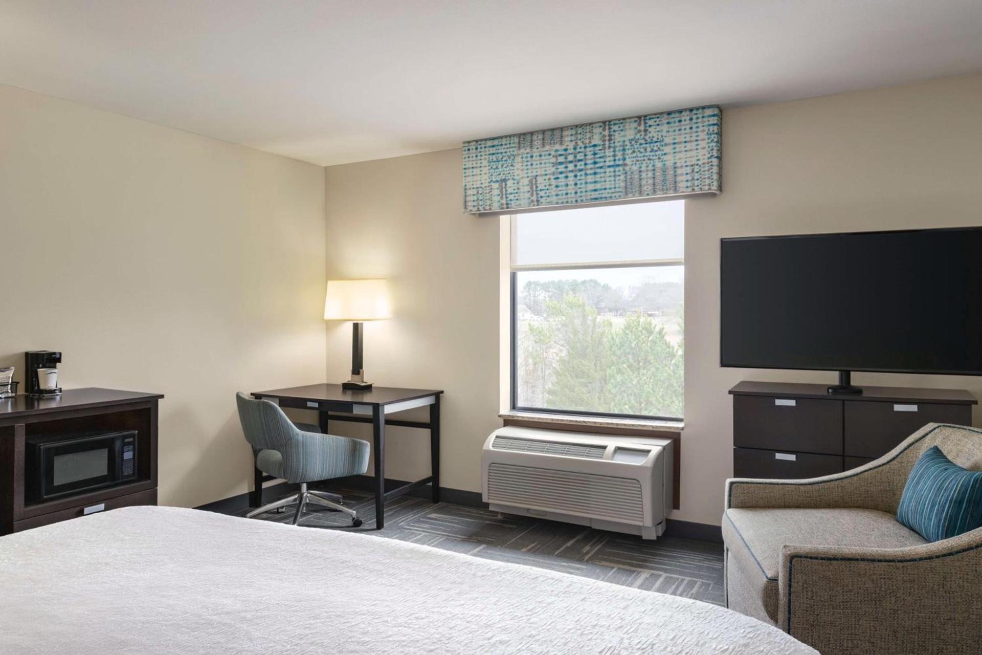 Hampton Inn New Albany photo 58