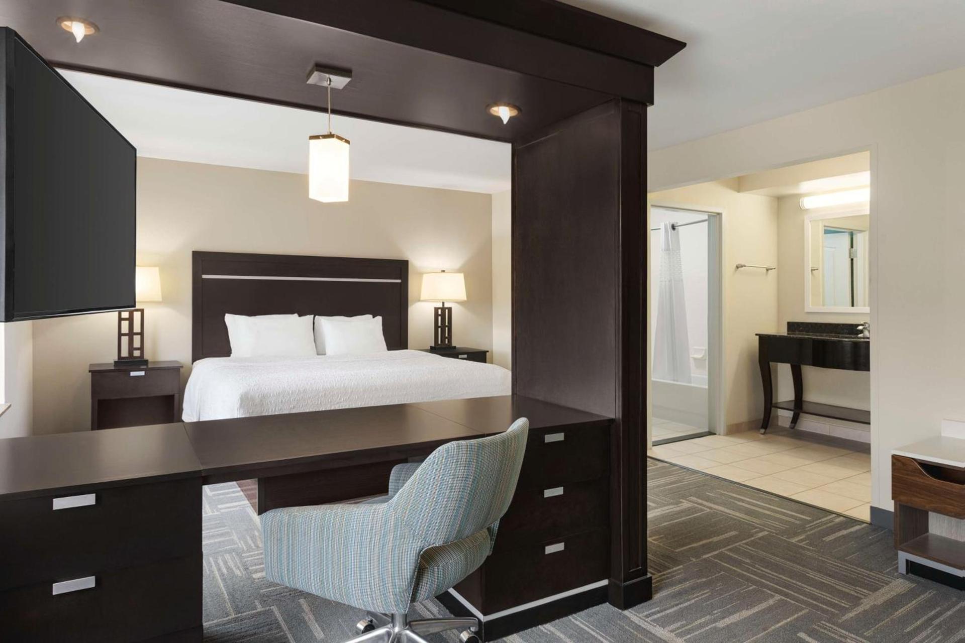 Hampton Inn New Albany photo 60