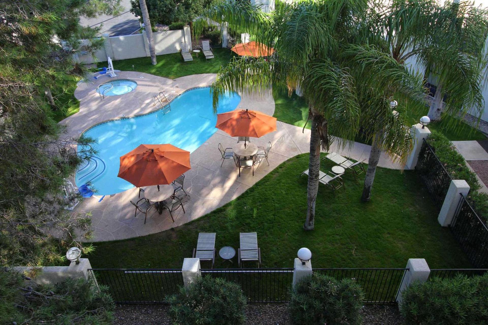 Hampton Inn Tucson-Airport photo 10