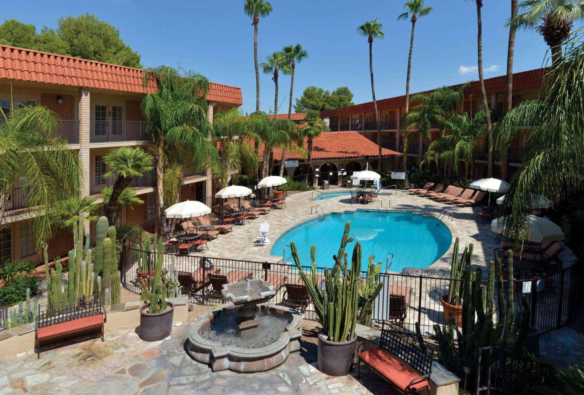 DoubleTree Suites by Hilton Tucson-Williams Center photo 14