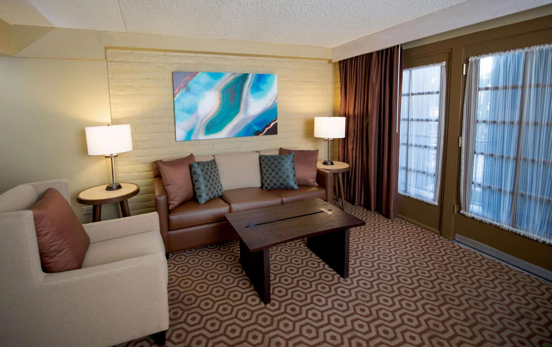 DoubleTree Suites by Hilton Tucson-Williams Center photo 35