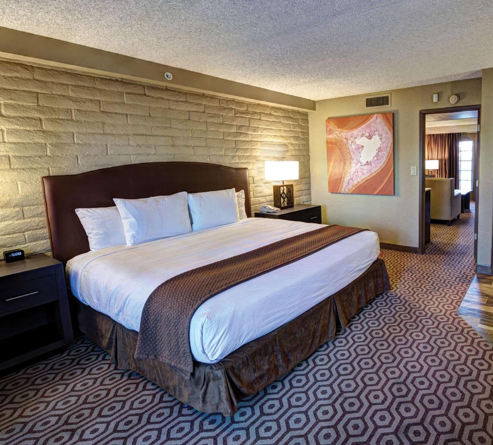DoubleTree Suites by Hilton Tucson-Williams Center photo 37