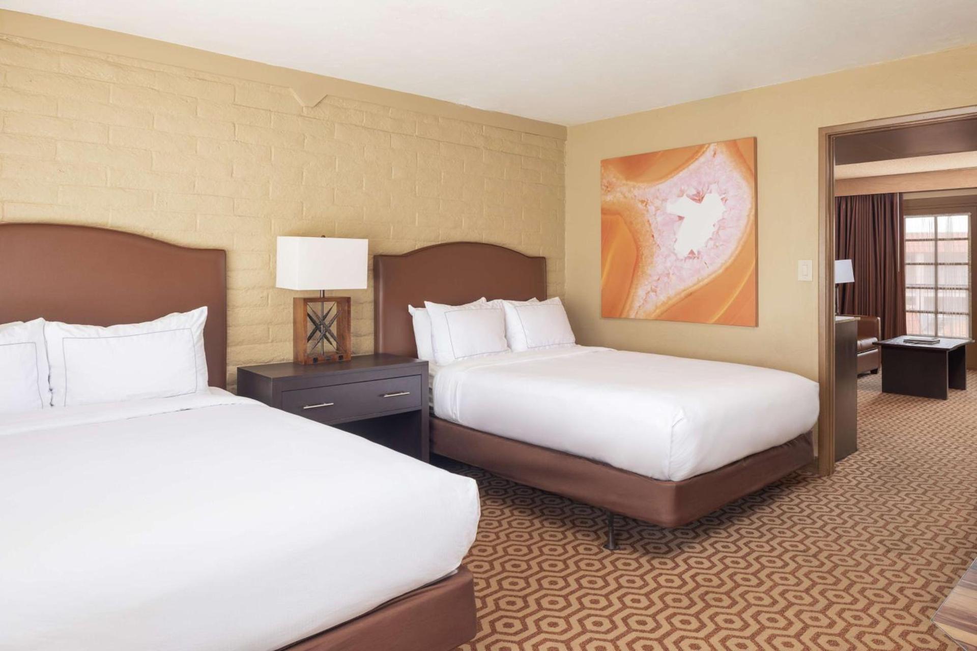 DoubleTree Suites by Hilton Tucson-Williams Center photo 48