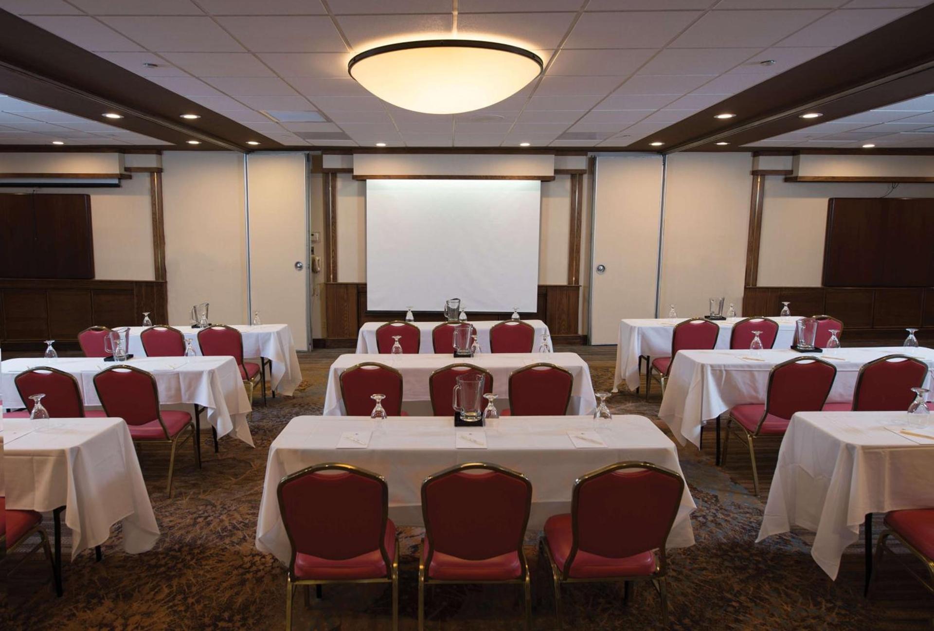 DoubleTree Suites by Hilton Tucson-Williams Center photo 52