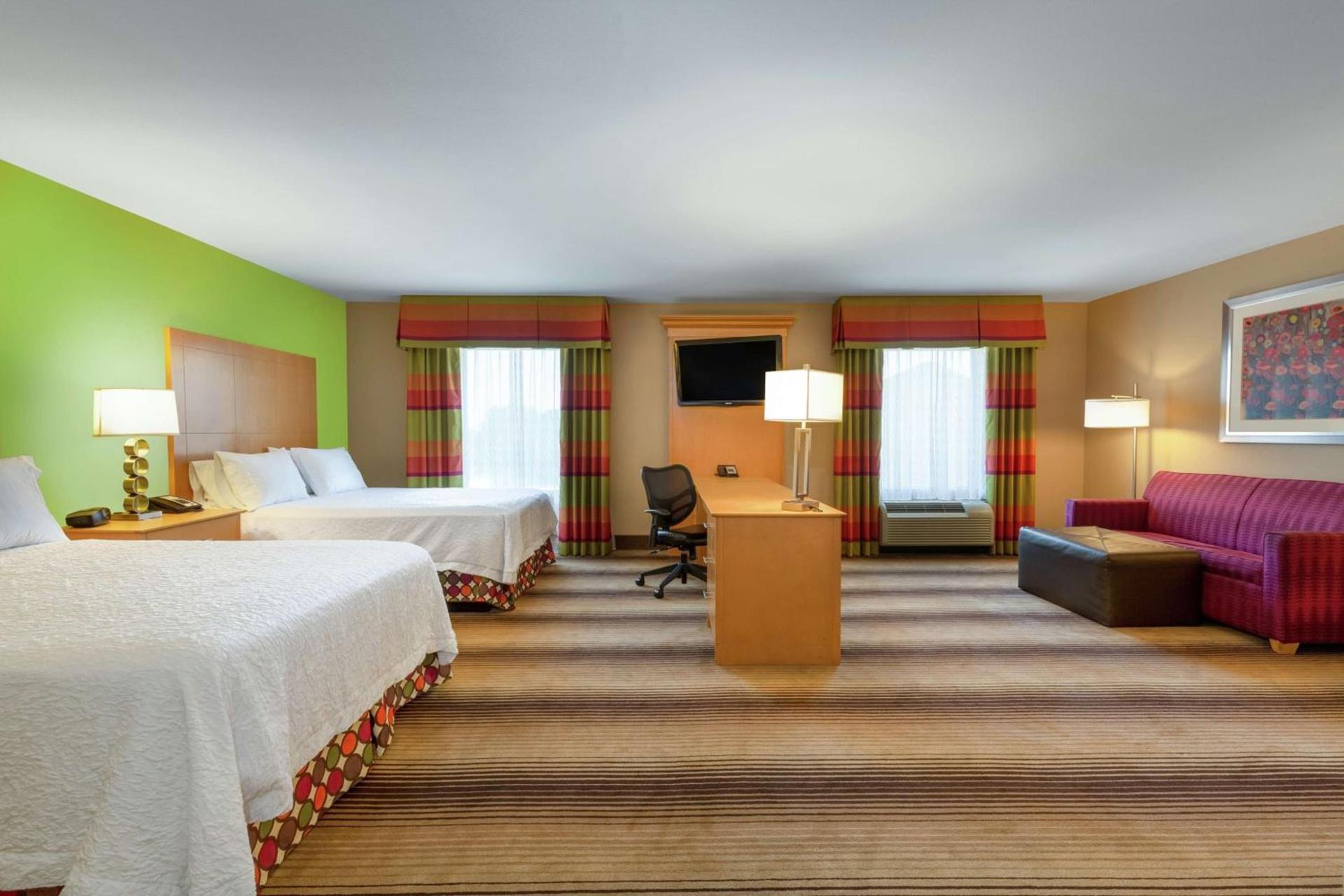 Hampton Inn Texarkana photo 12