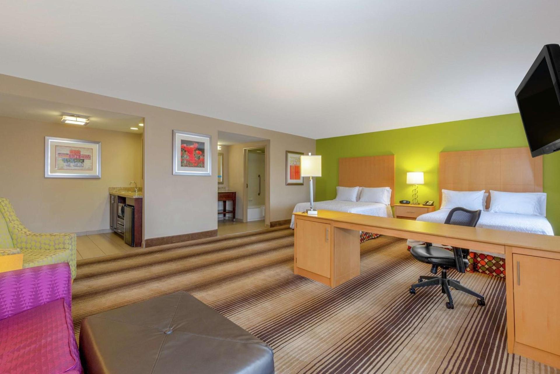 Hampton Inn Texarkana photo 14