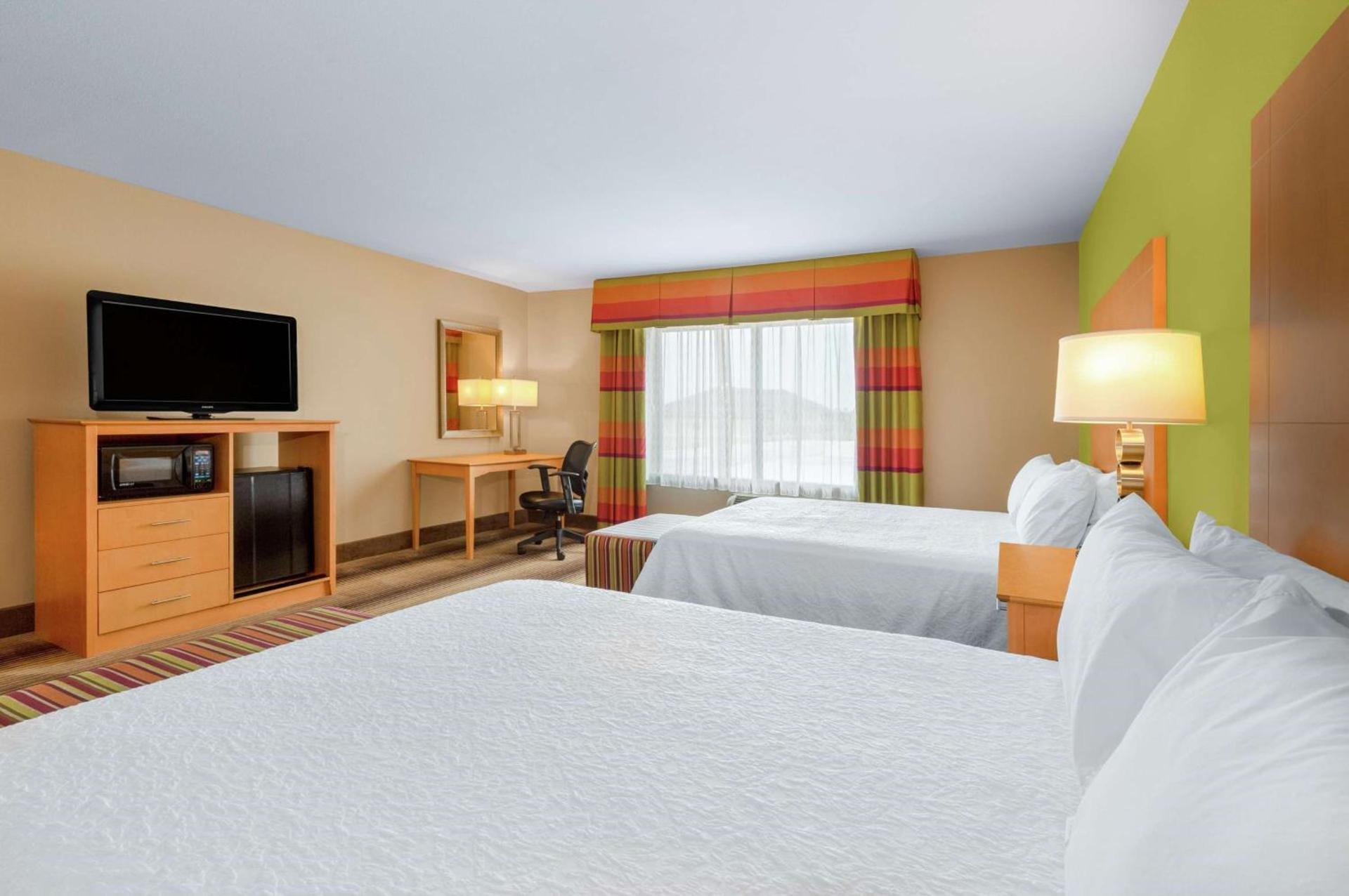 Hampton Inn Texarkana photo 20