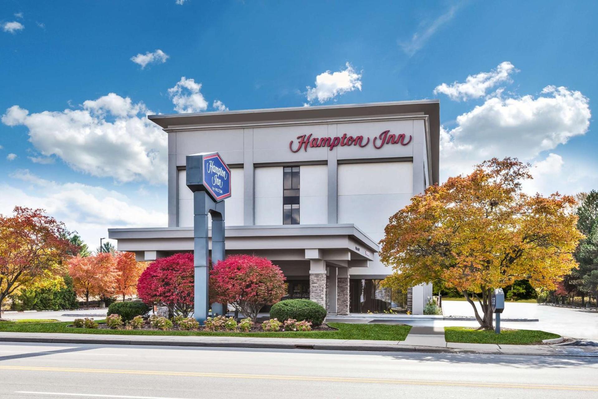 Hampton Inn Traverse City photo 2