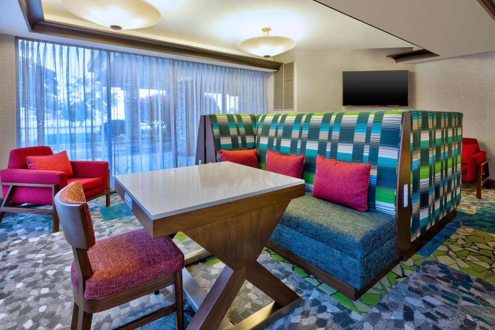 Hampton Inn Traverse City photo 6