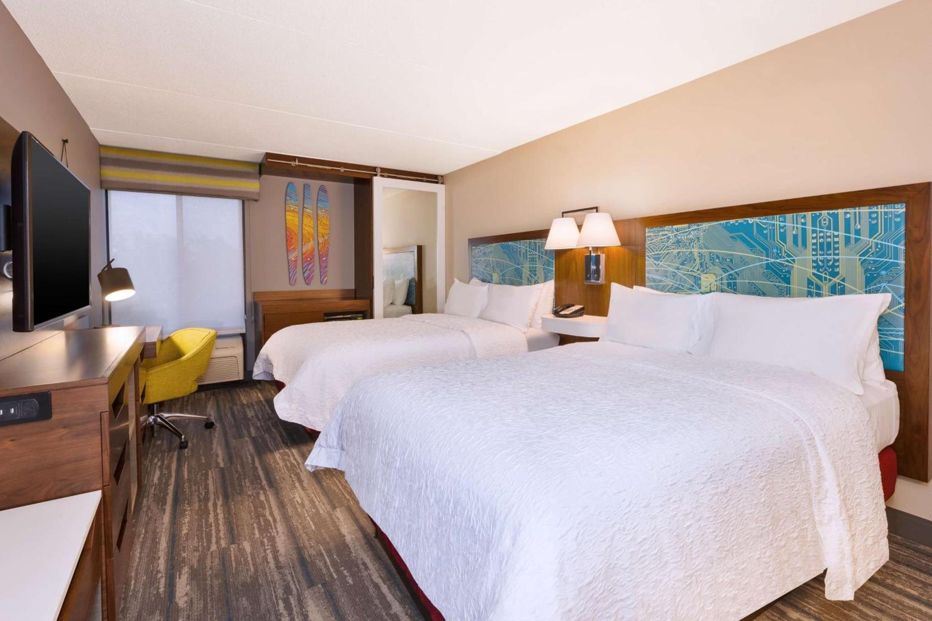 Hampton Inn Traverse City photo 21
