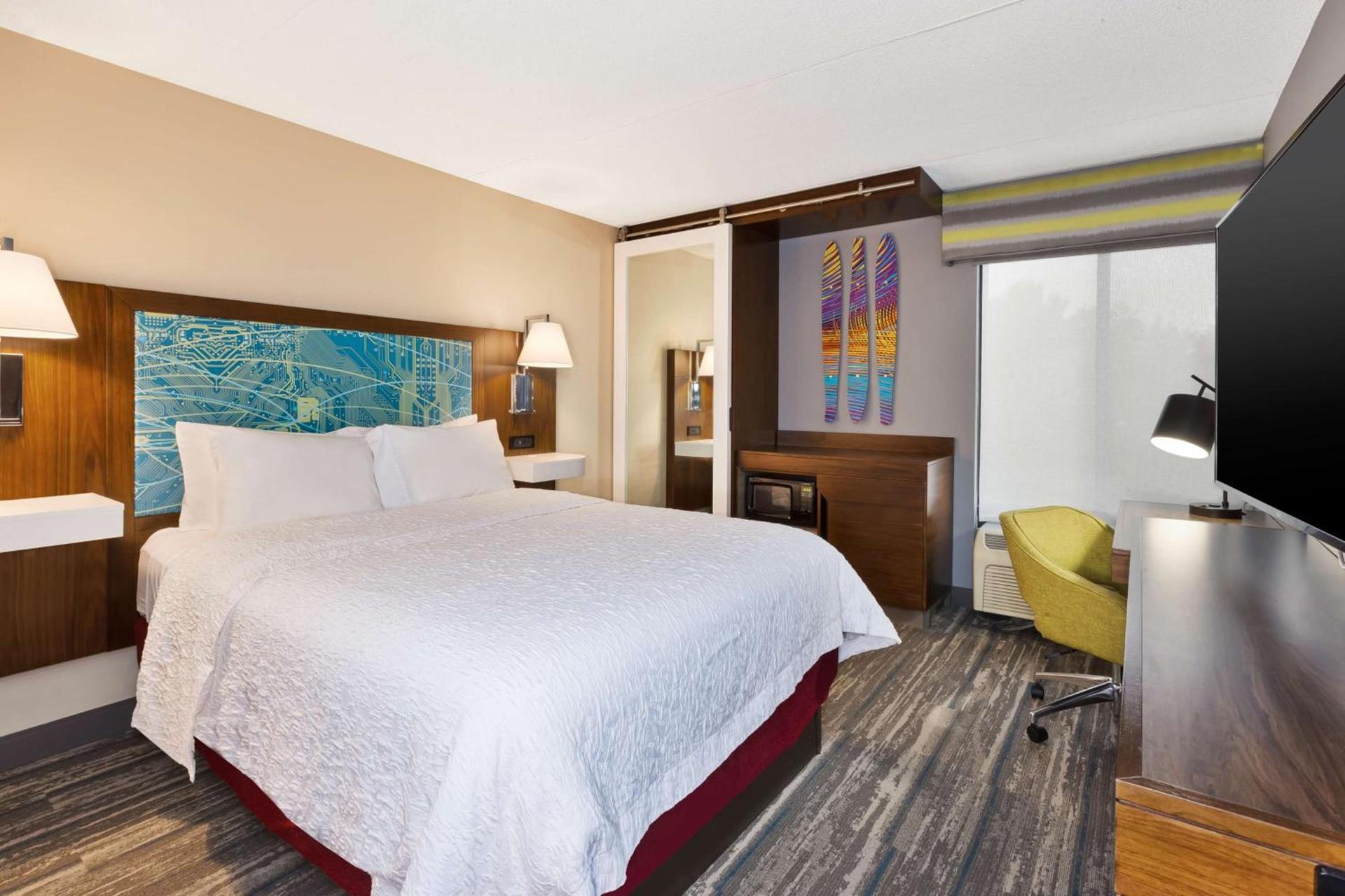 Hampton Inn Traverse City photo 22