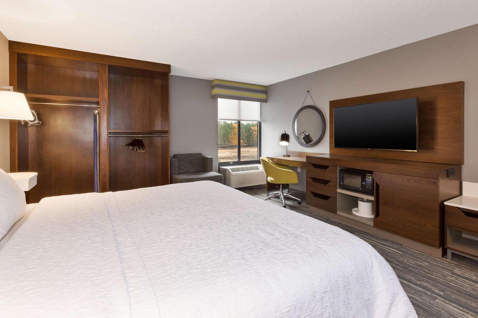 Hampton Inn Traverse City photo 23
