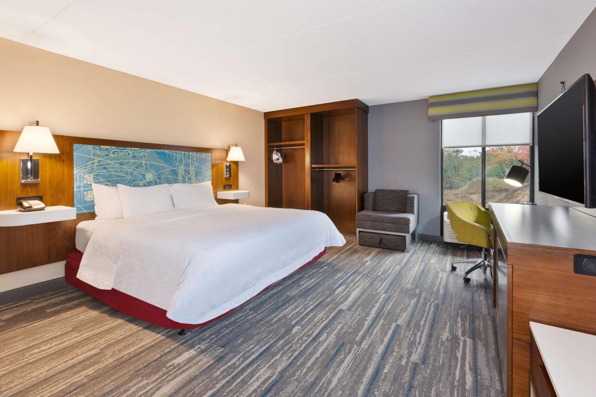 Hampton Inn Traverse City photo 24