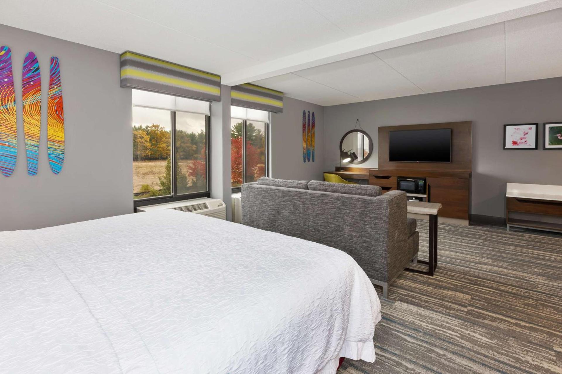Hampton Inn Traverse City photo 39