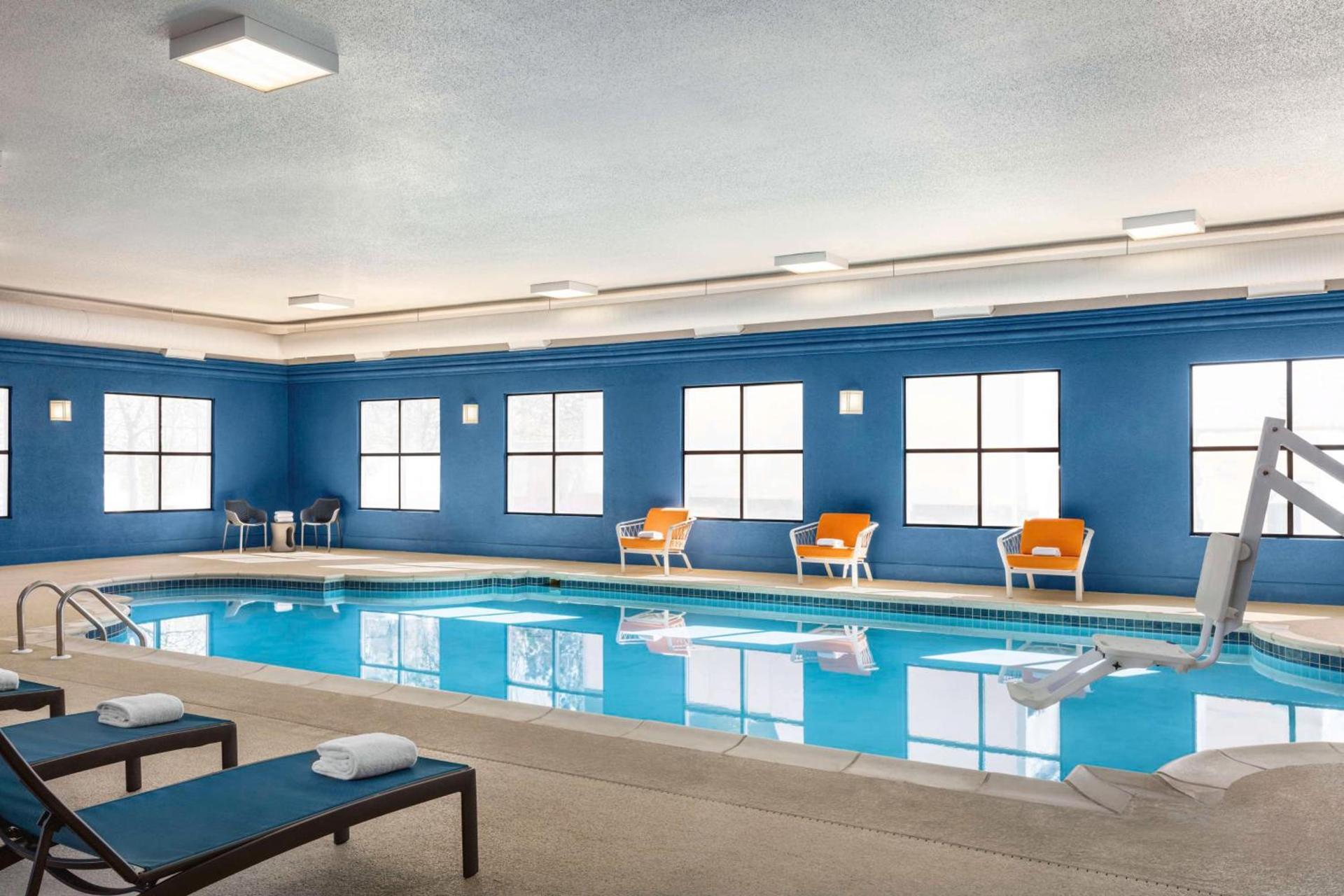 Hampton Inn & Suites Valparaiso photo 10