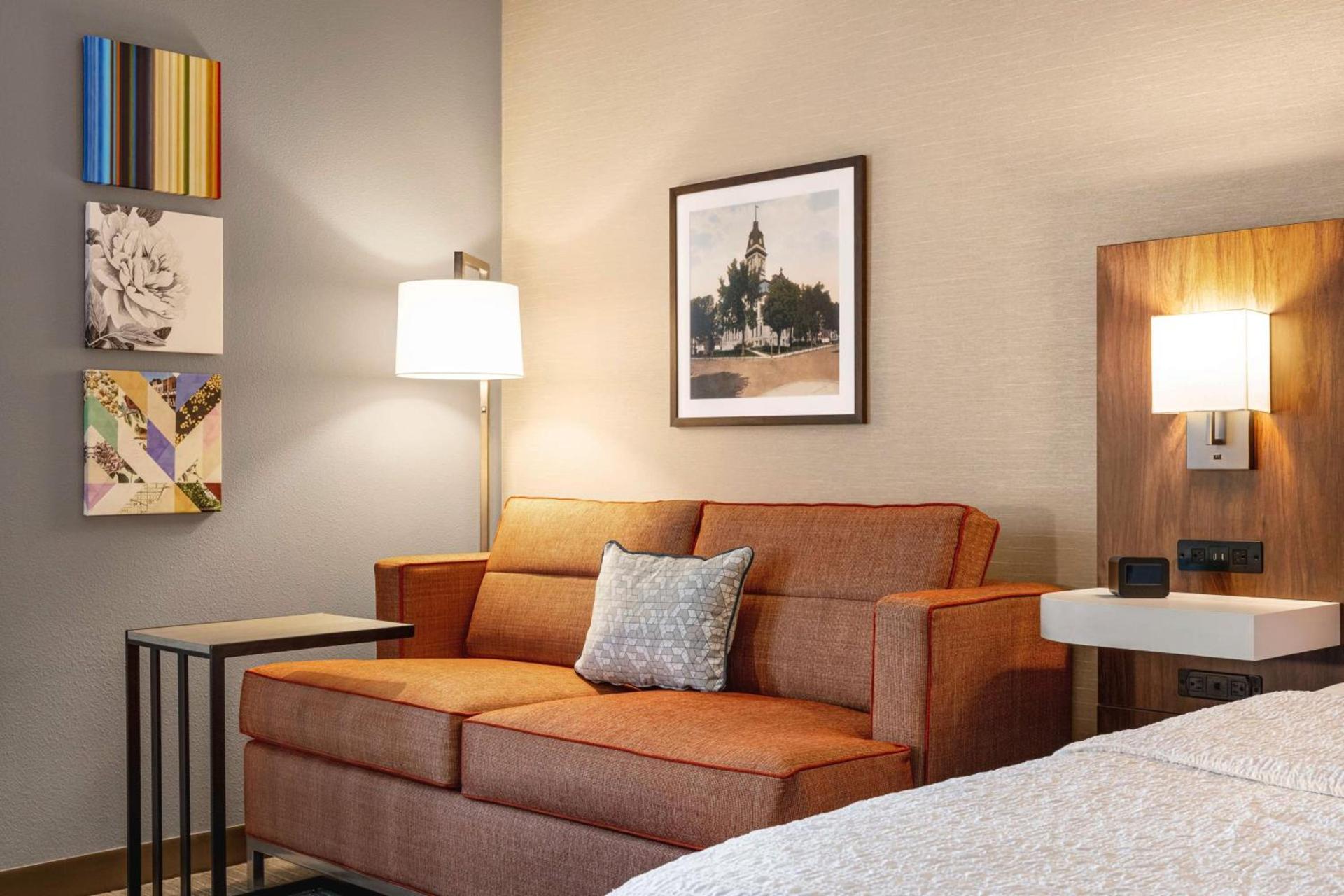 Hampton Inn & Suites Valparaiso photo 15