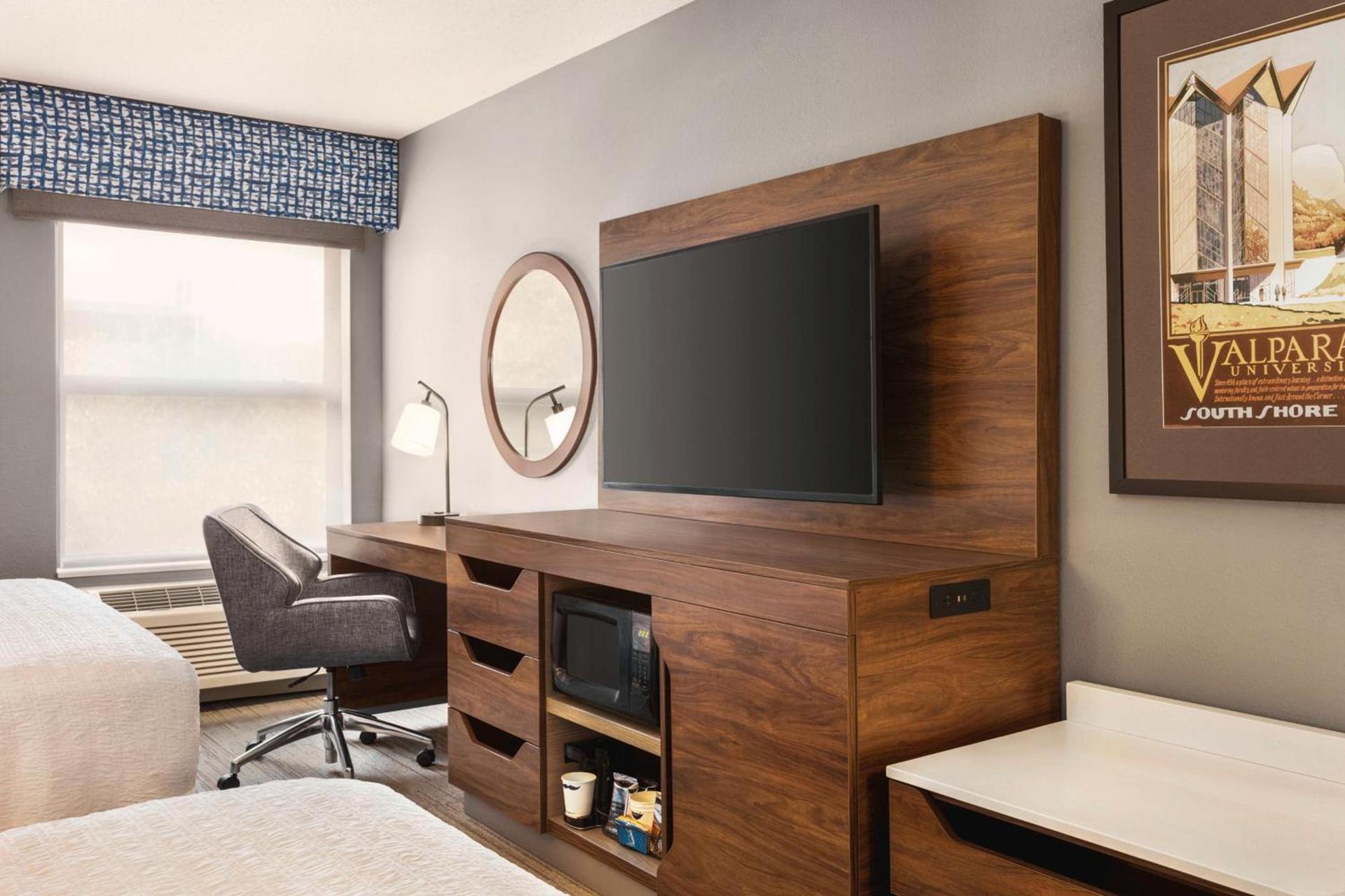 Hampton Inn & Suites Valparaiso photo 19