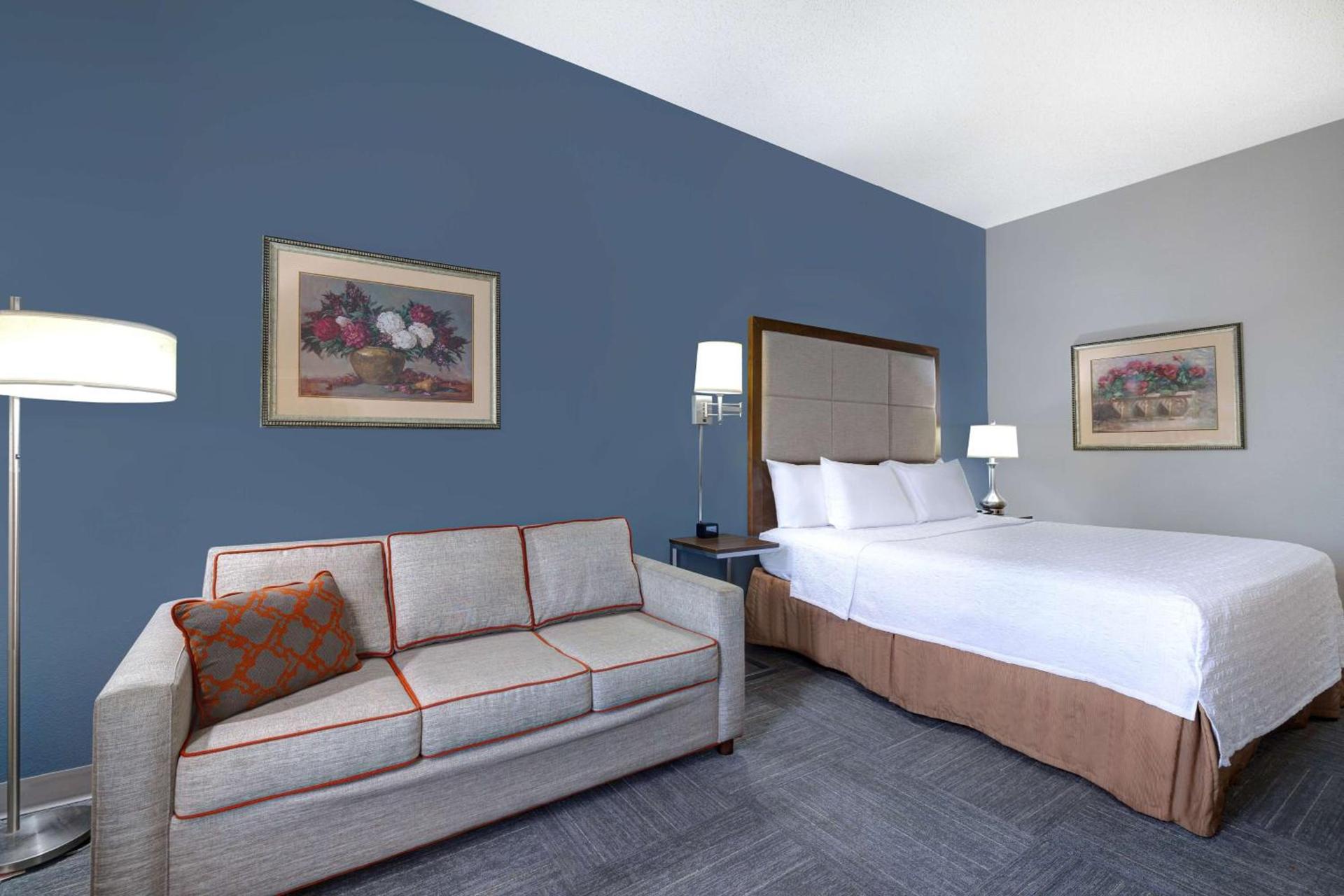 Hampton Inn Victoria photo 17
