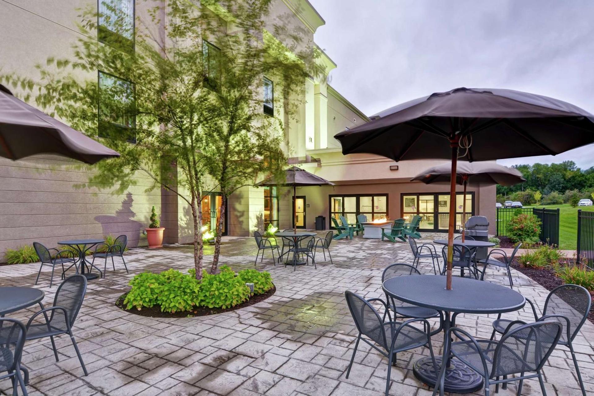 Hampton Inn and Suites New Hartford/Utica photo 4