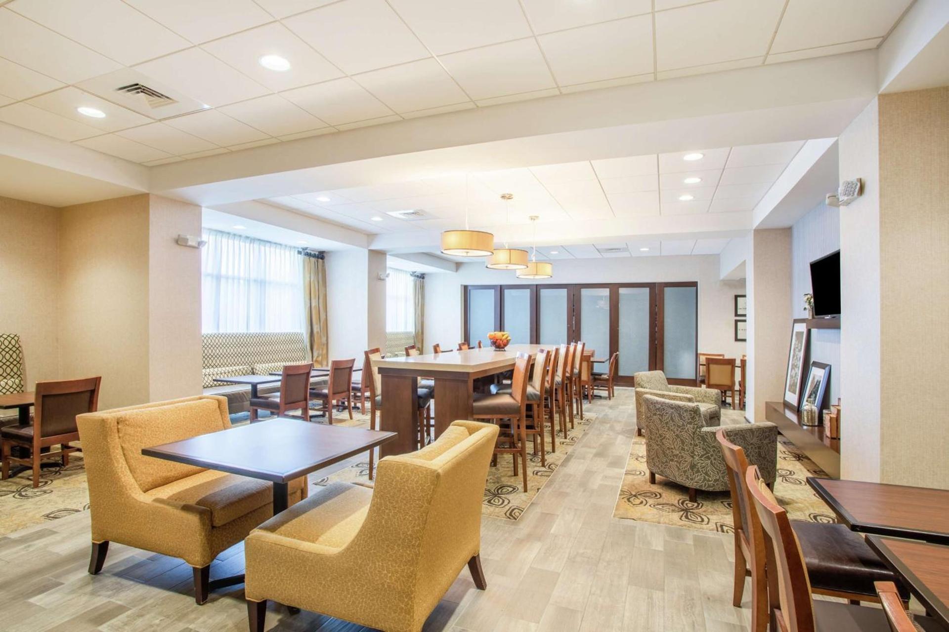 Hampton Inn Philadelphia/Voorhees photo 9