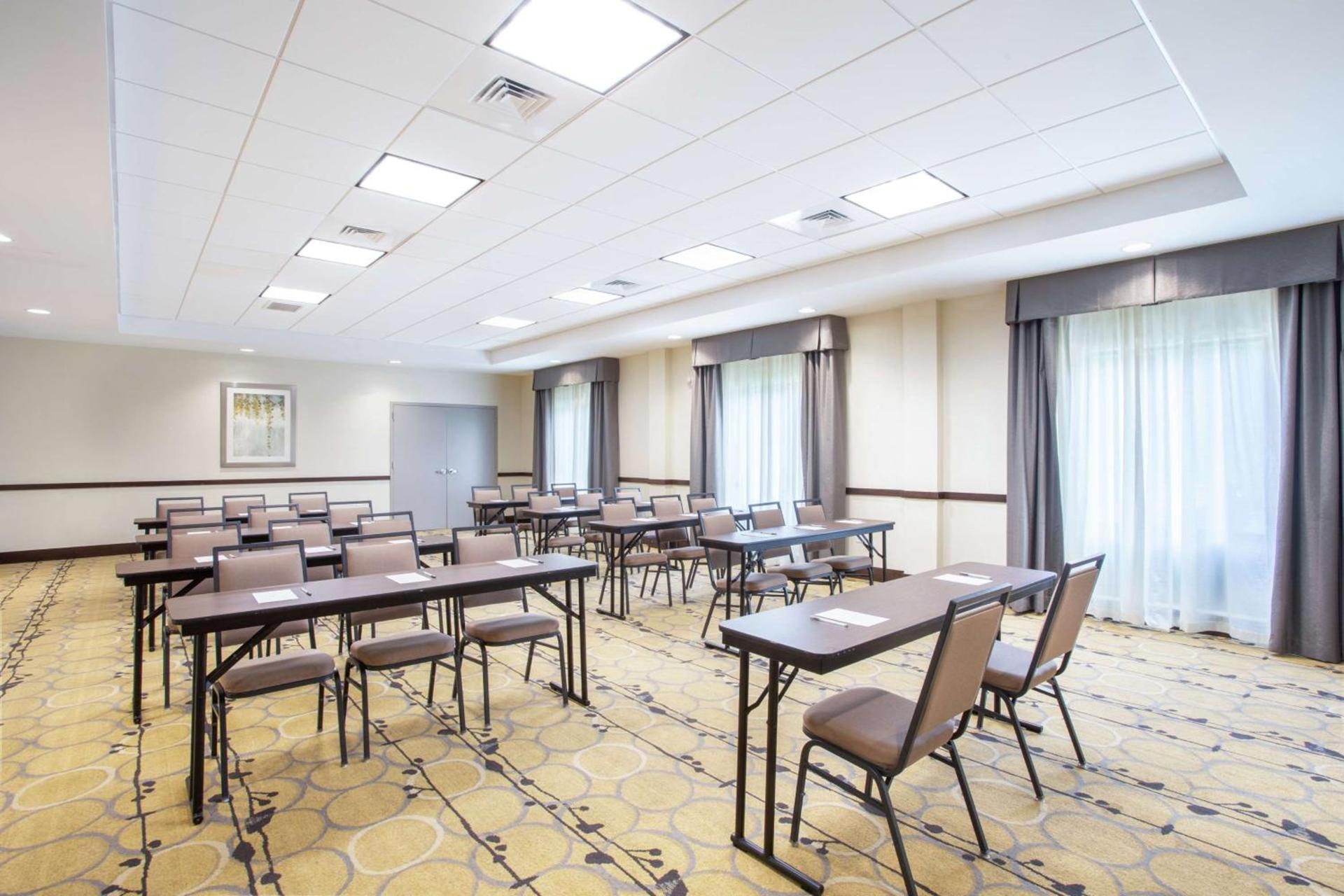 Hampton Inn Philadelphia/Voorhees photo 24