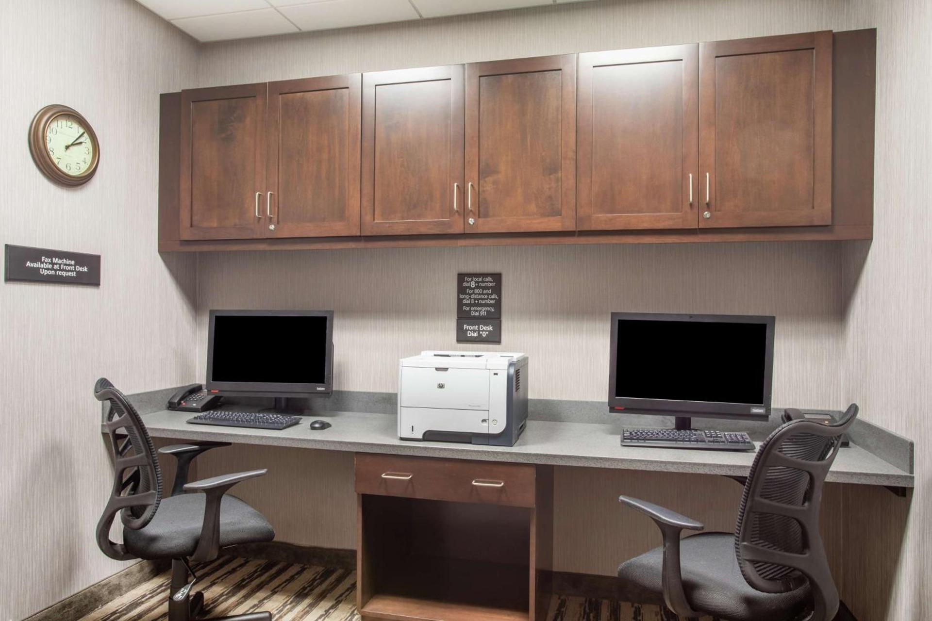 Hampton Inn Philadelphia/Voorhees photo 26
