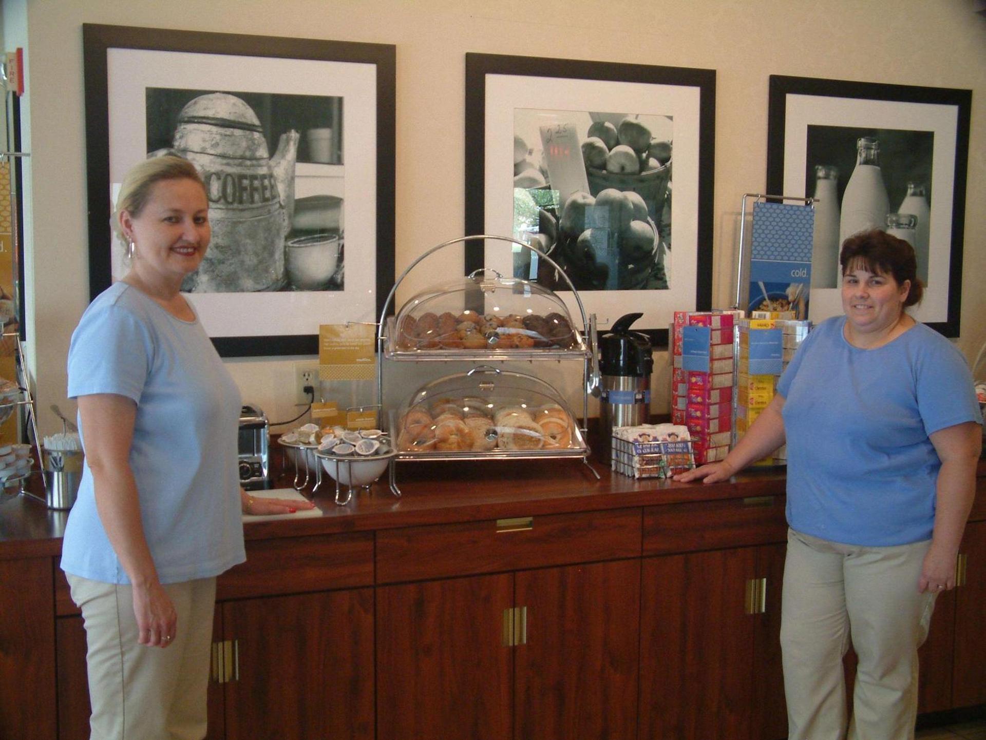 Hampton Inn Uniontown photo 15