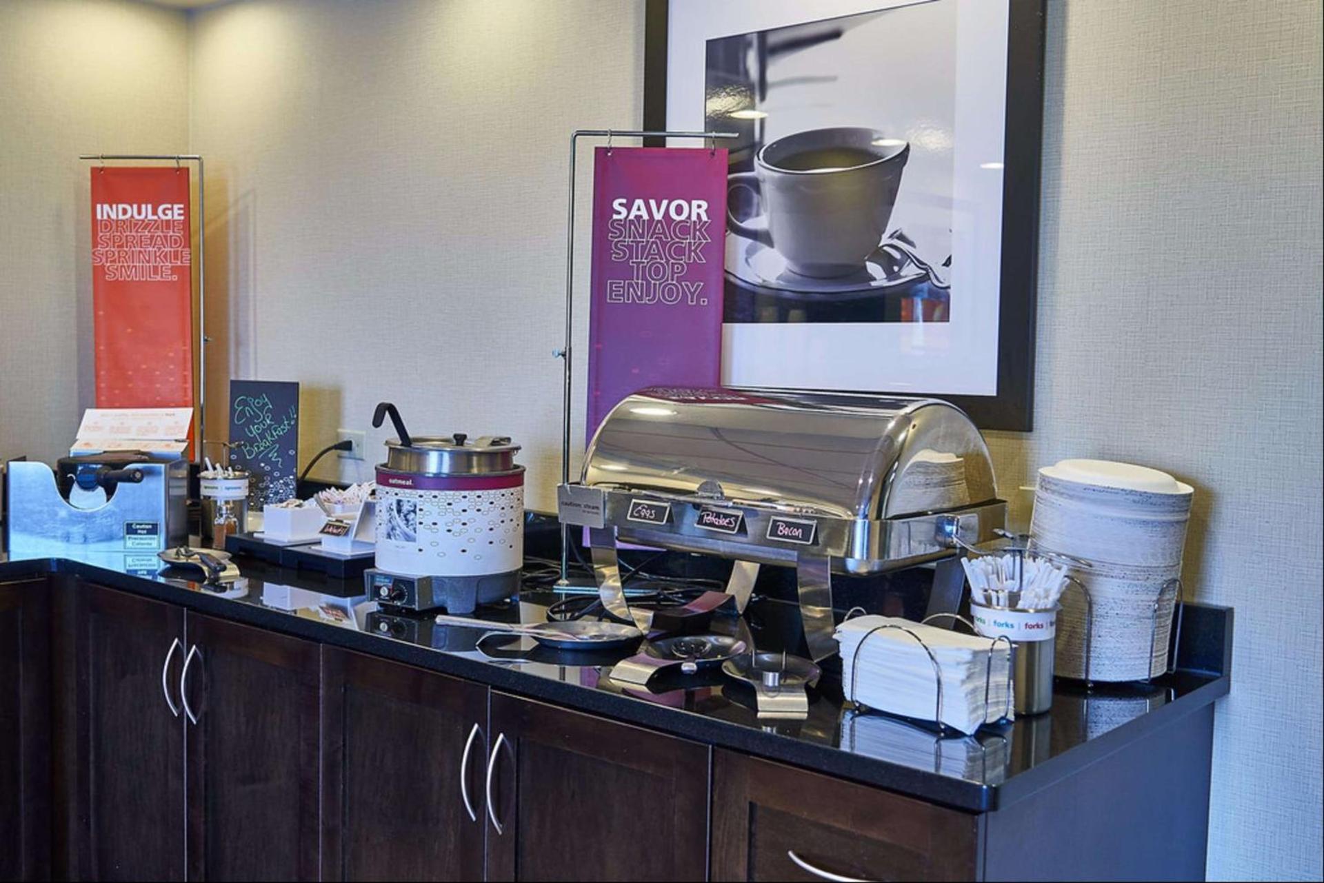 Hampton Inn Uniontown photo 23