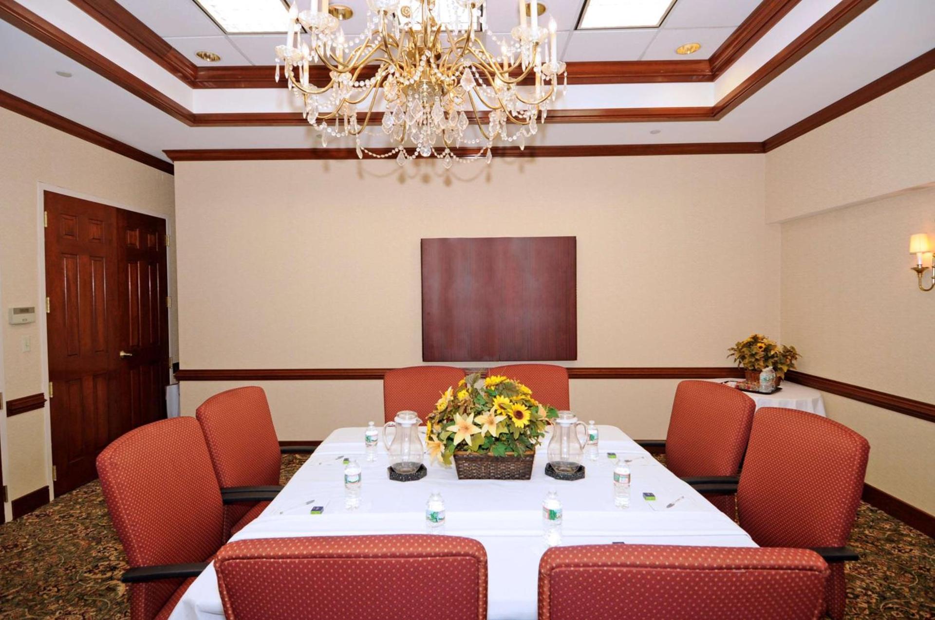 Hampton Inn Alexandria/Old Town photo 13