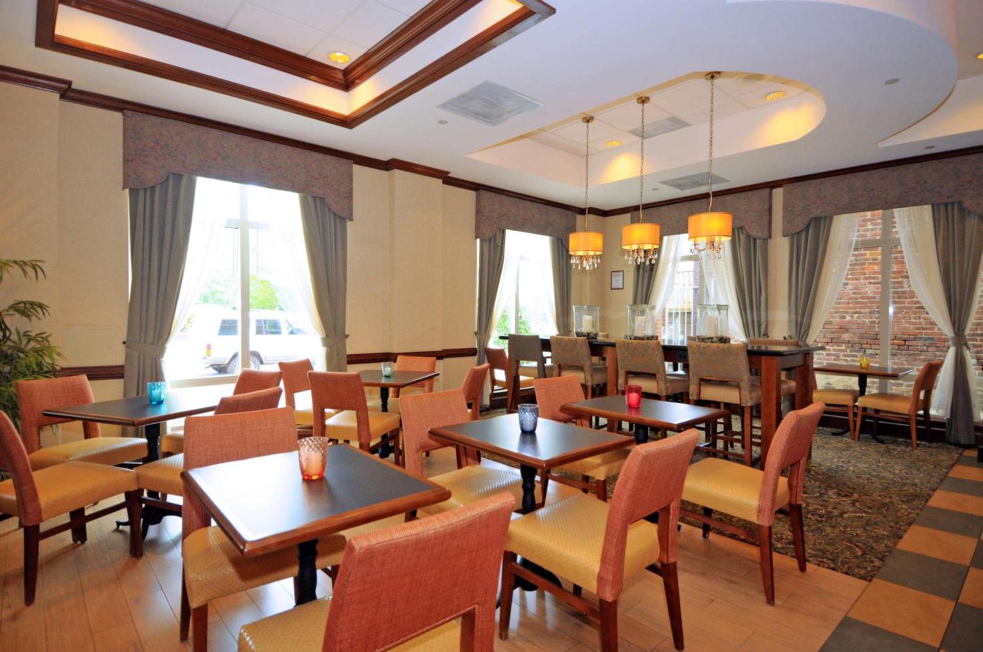 Hampton Inn Alexandria/Old Town photo 14